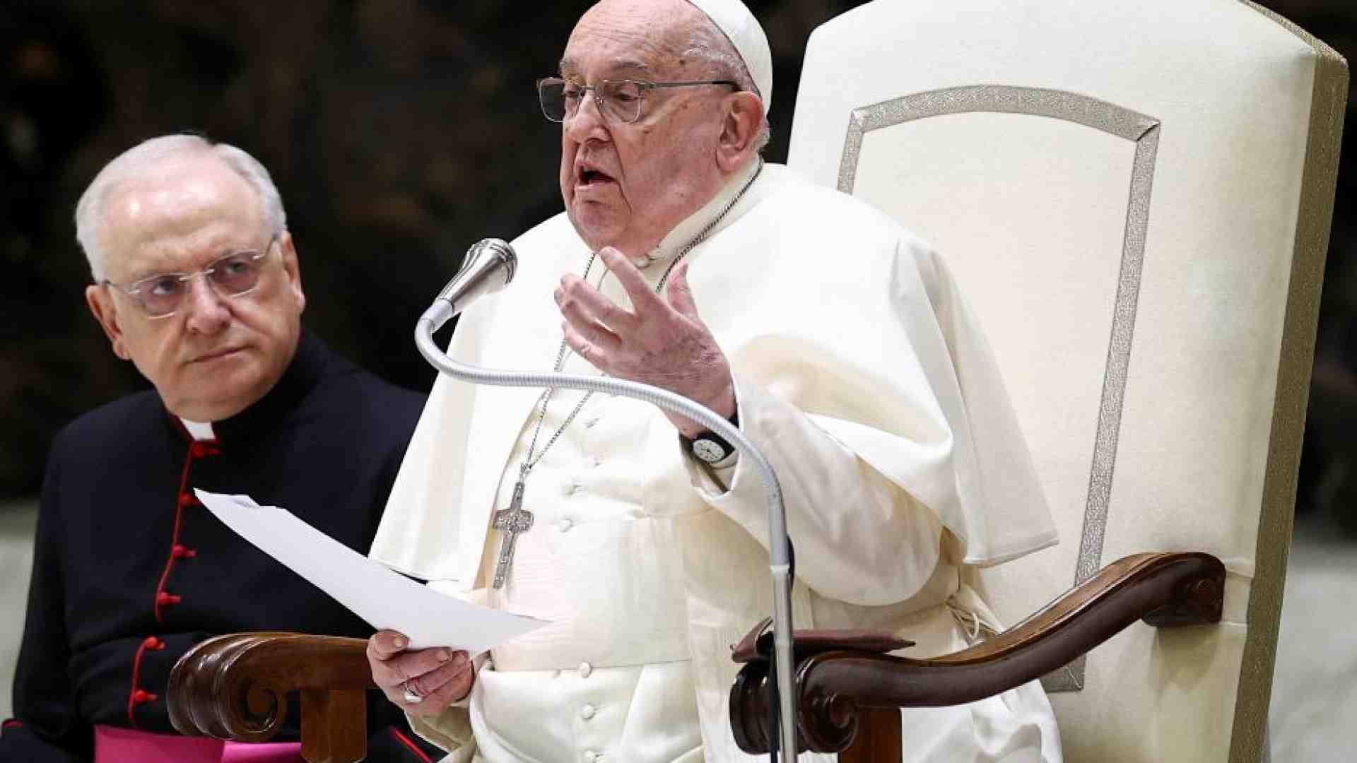 Immagine di Il Papa: «Dio ci dice di non temere, è sempre con noi»