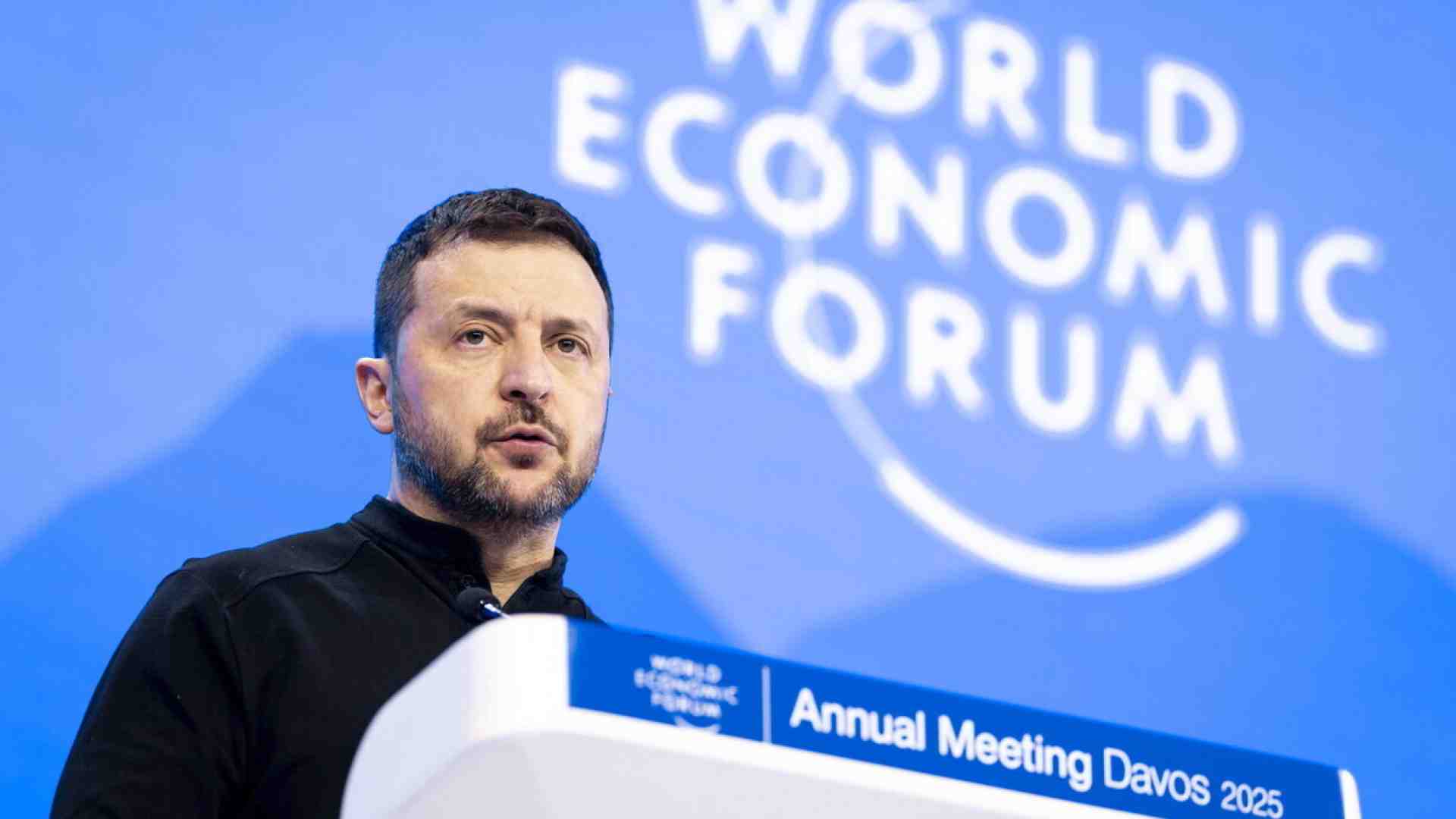 Immagine di Zelensky e il nuovo padrone della Casa Bianca, che dice: i debiti altrui non mi riguardano