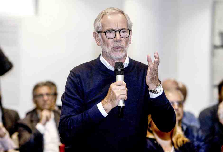 Bertolaso contro la Lega sull'Oms: "Uscire? Assolutamente sbagliato"