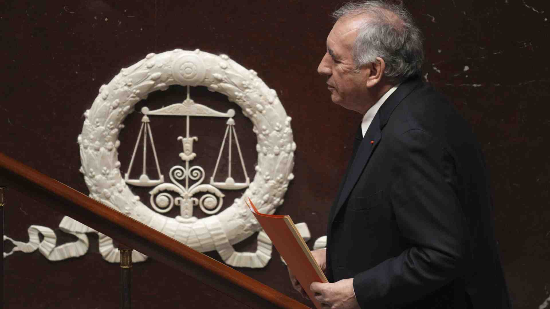 Immagine di La buona mossa di Bayrou sul fine vita