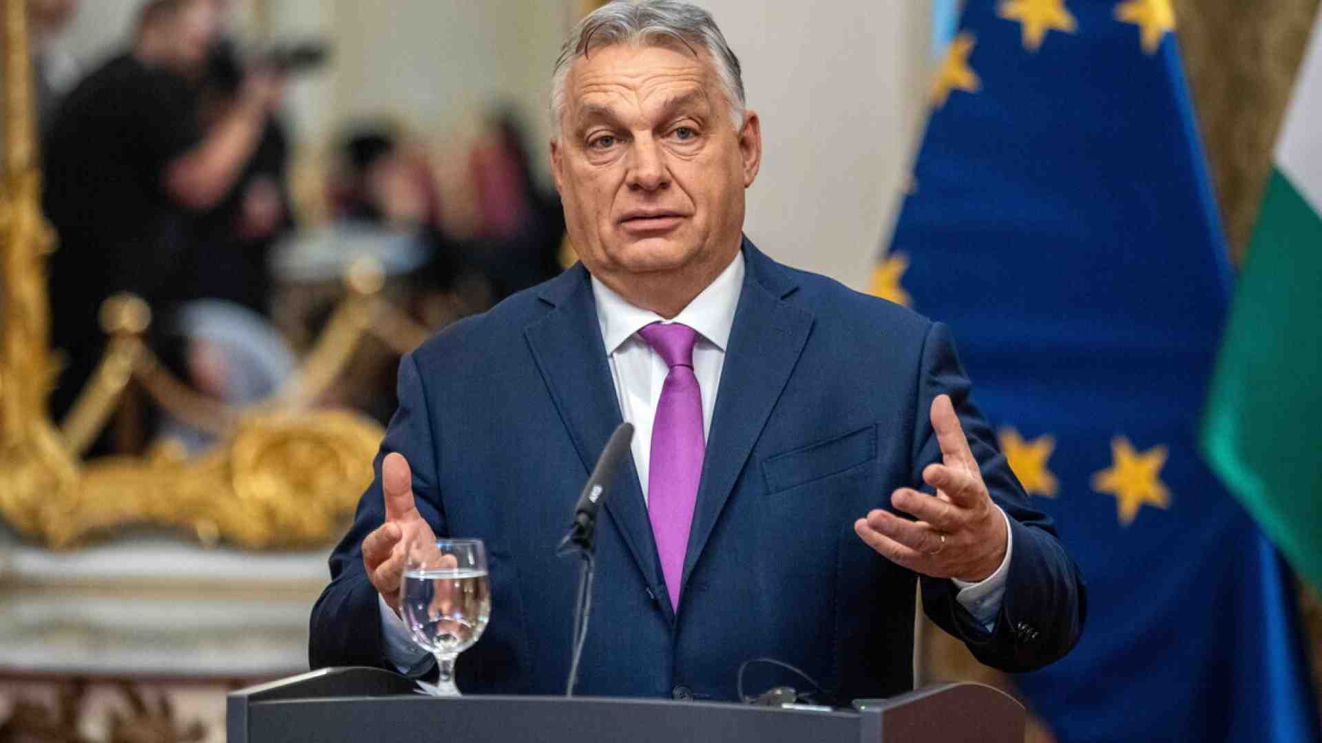 Immagine di Orbán minaccia di non rinnovare le sanzioni alla Russia