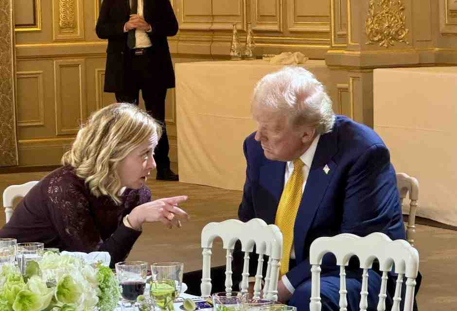 Giorgia Meloni con Donald Trump (foto Ap, via LaPresse)