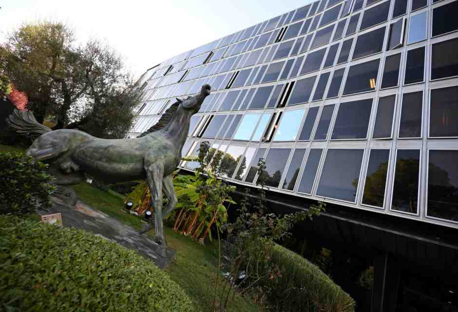 La sede Rai di Viale Mazzini a Roma (Ansa)