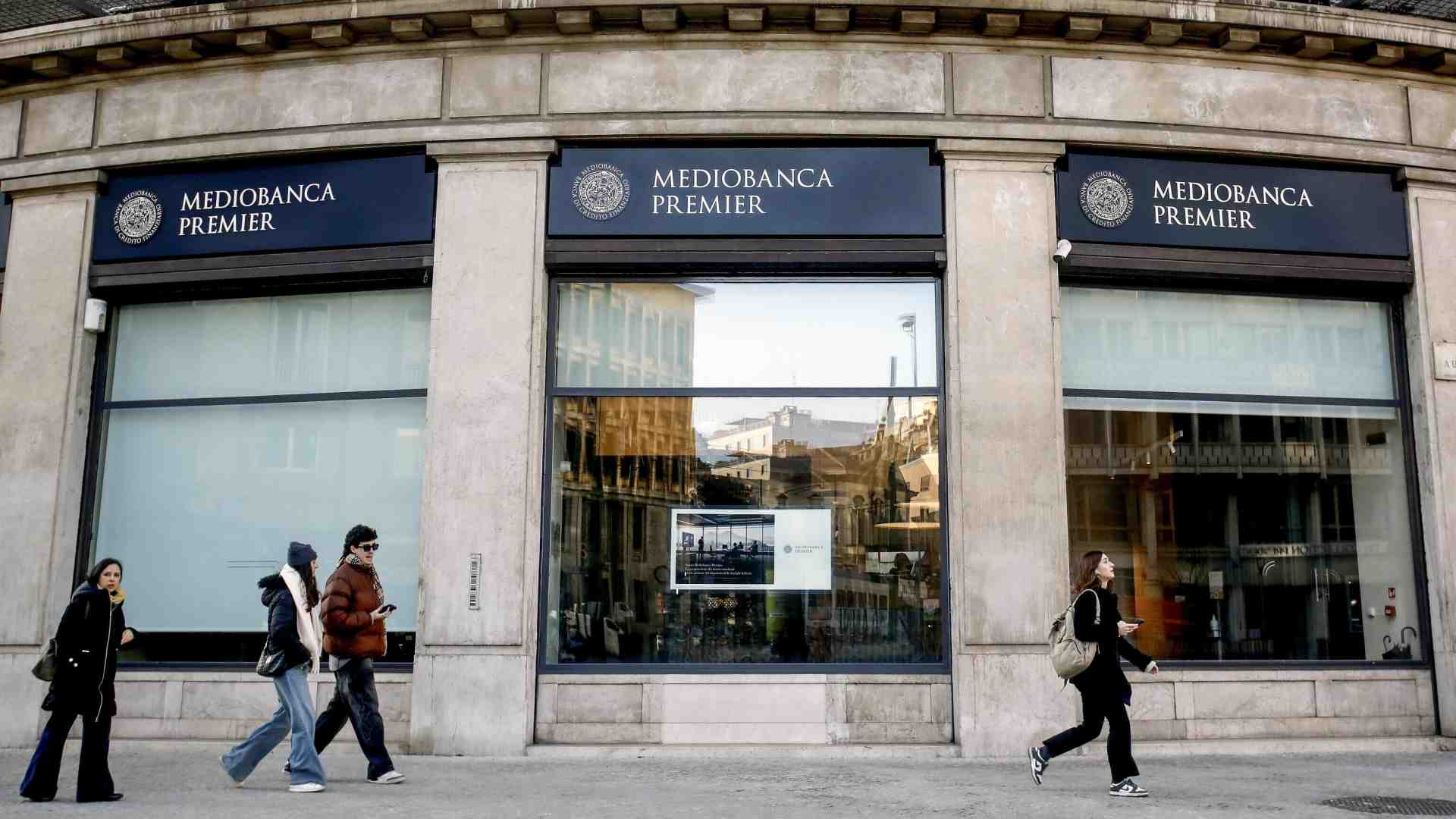 Immagine di Il cda di Mediobanca boccia l'ops del Monte dei Paschi: "Distrugge valore"