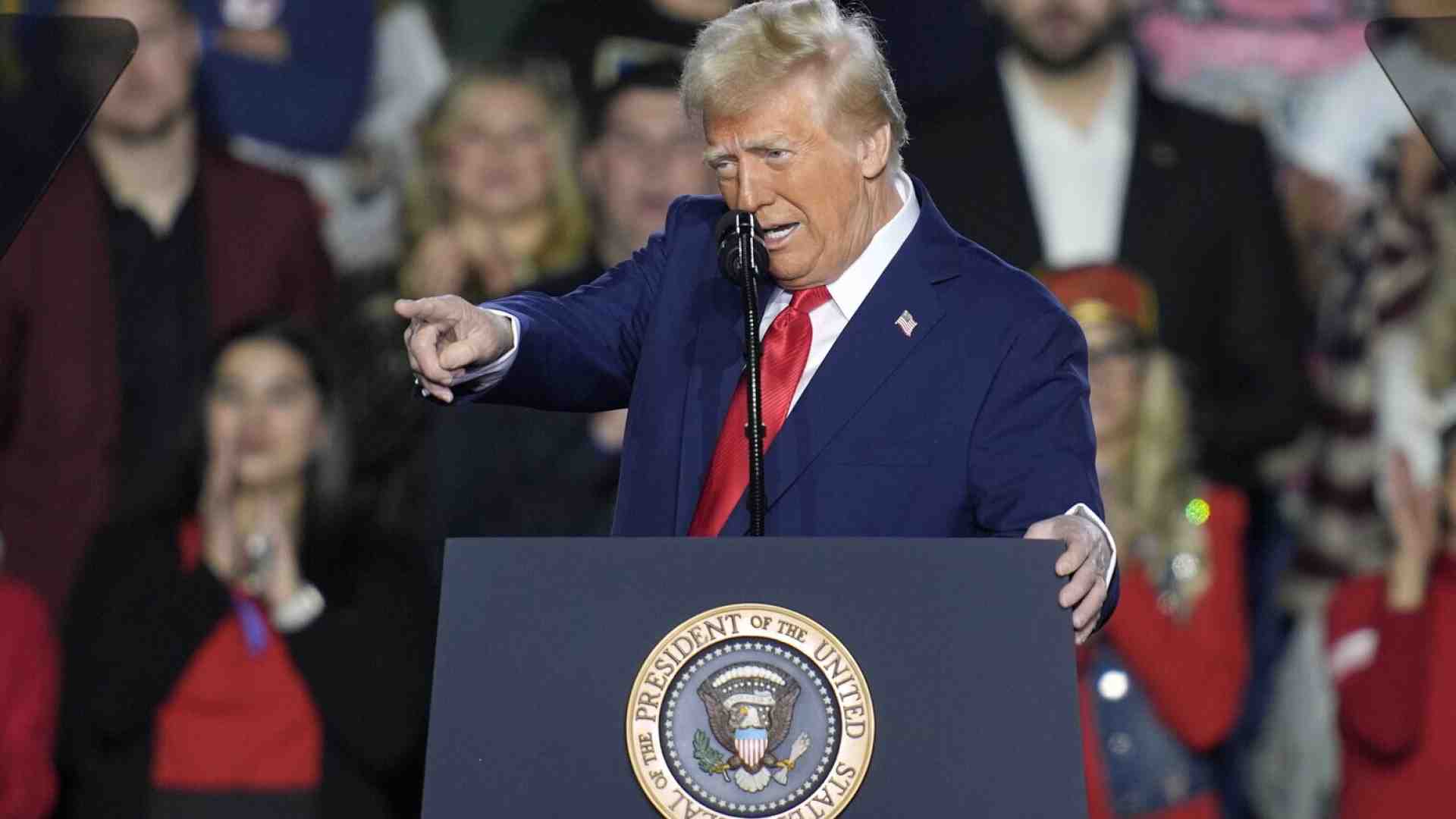 Immagine di Trump taglia gli aiuti umanitari internazionali in nome della sburocratizzazione