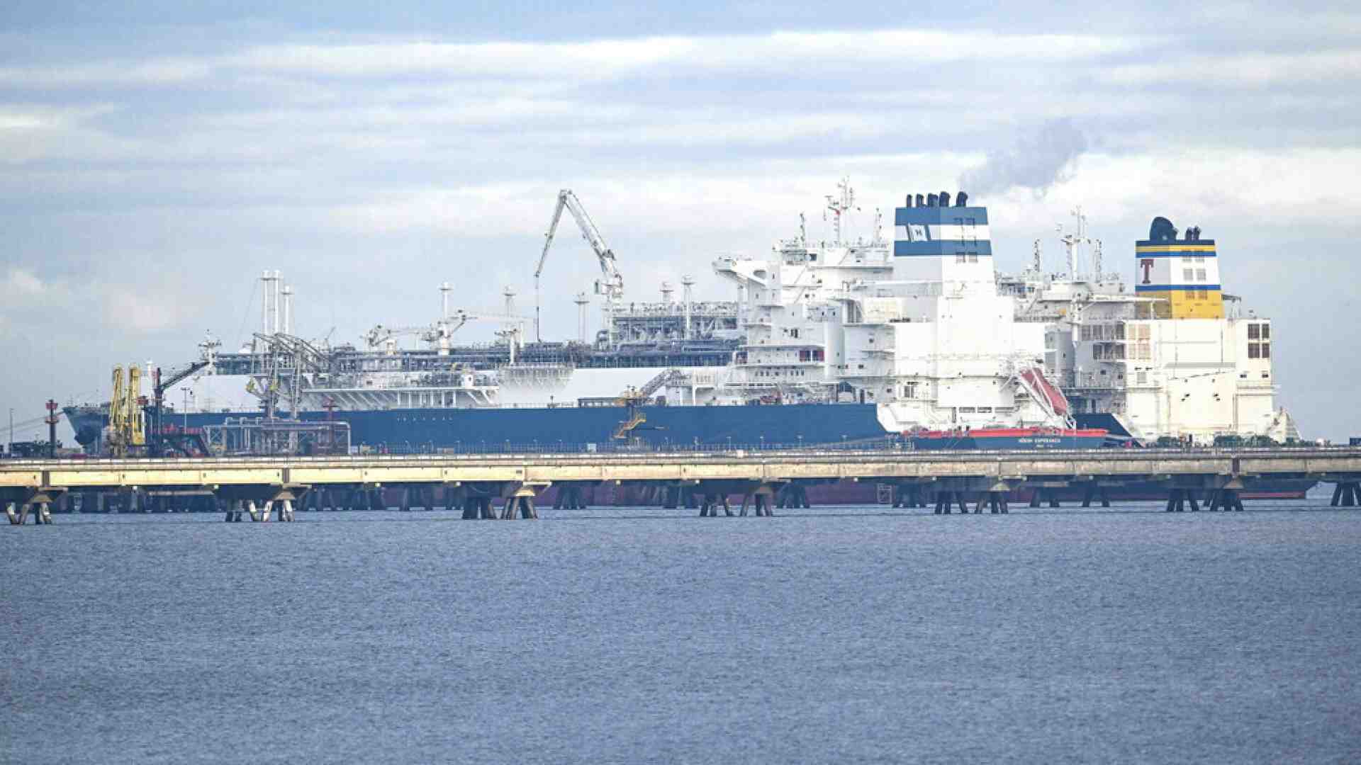 Immagine di L’Europa ha un problema da risolvere con il Gnl russo