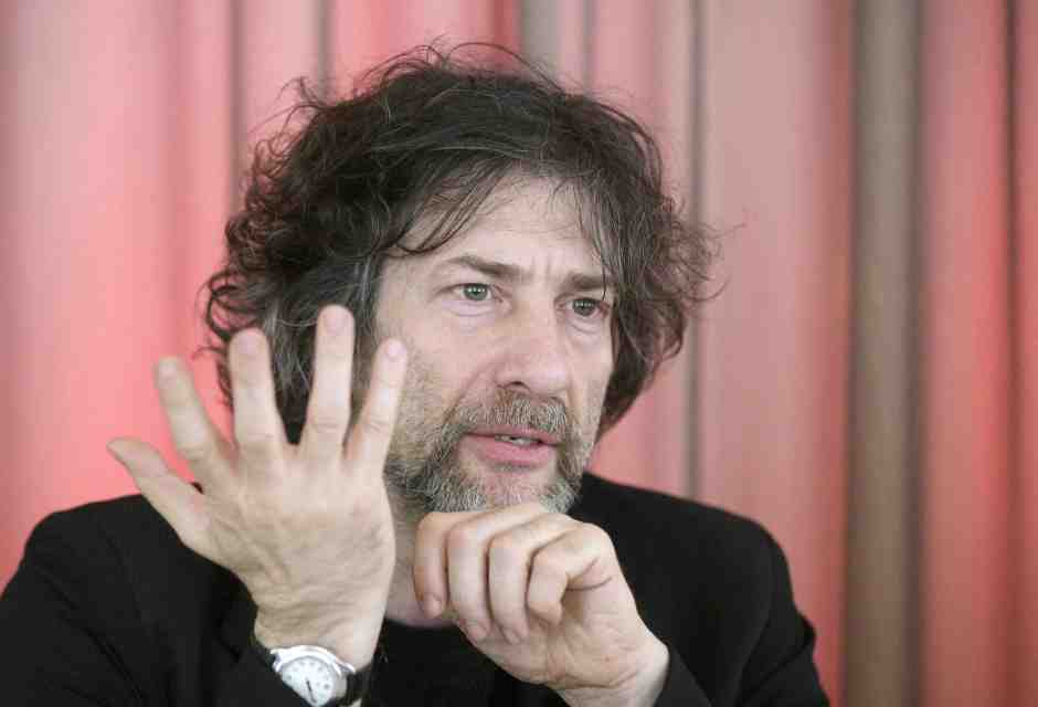 Lo scrittore&nbsp;<span style="color: rgb(46, 45, 45); font-size: 12px;">Neil Gaiman (Foto ANSA)</span>