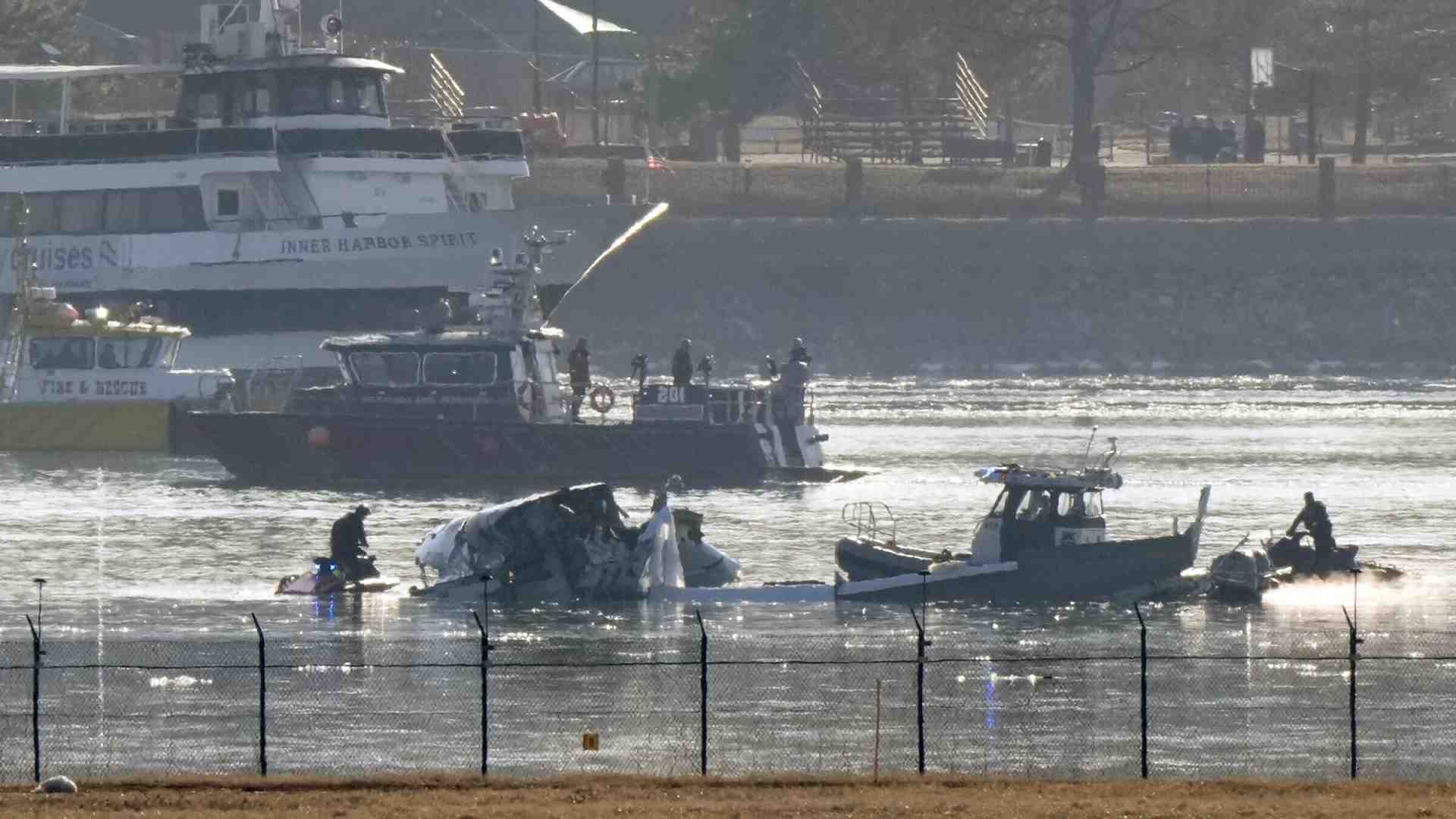 Immagine di Per Trump sono le politiche inclusive ad aver causato il disastro aereo a Washington