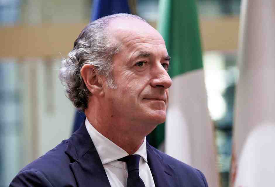 La Lega trova il modo per tenere Zaia: “Sarà progovernatore”. Come Gentilini a Treviso