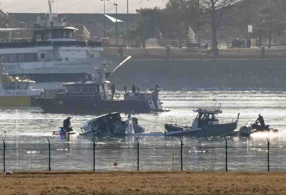 Per Trump sono le politiche inclusive ad aver causato il disastro aereo a Washington