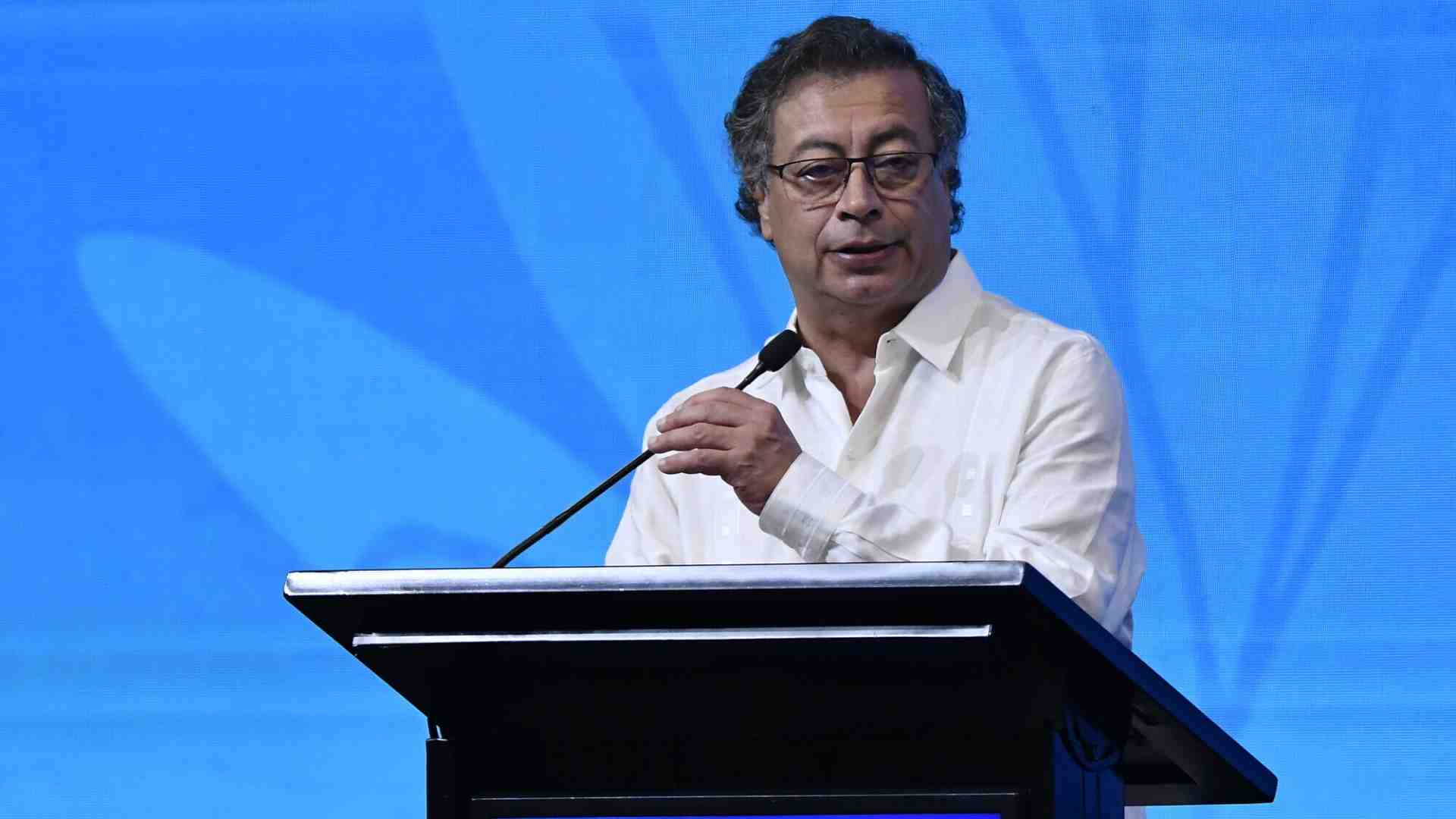 Immagine di Dopo la guerra delle 6 ore con Trump, la presidenza colombiana è in palio