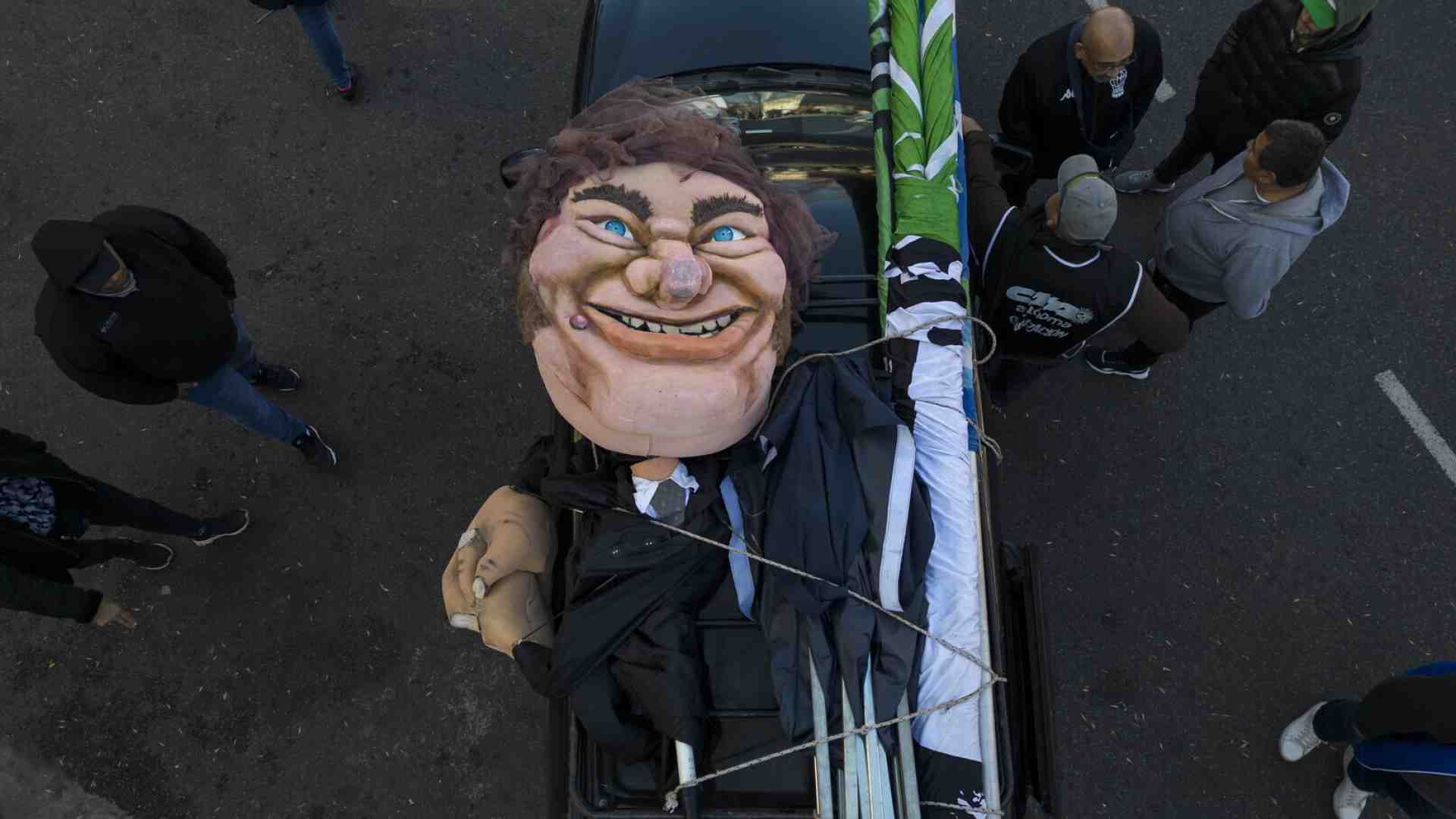 Immagine di Il discorso contro i gay di Milei sposta la protesta sui diritti civili