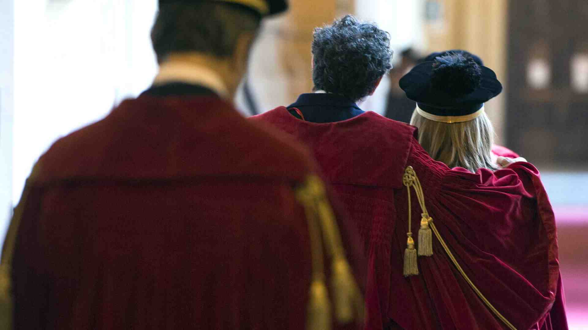 Immagine di Contro i giudici che si sentono i veri interpreti della volontà popolare