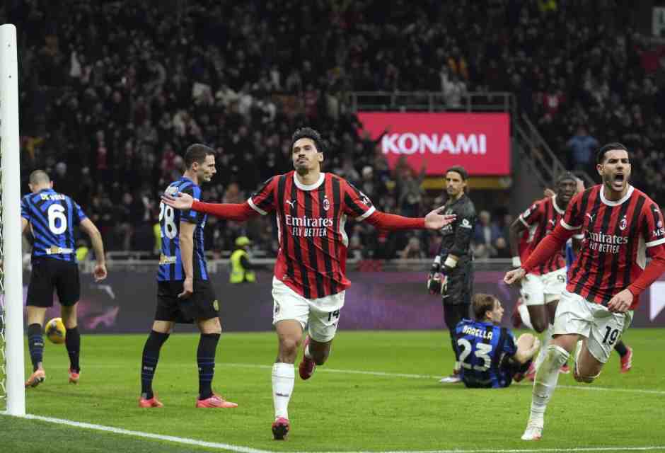 Tijjani Reijnders esulta dopo il gol che ha portato in vantaggio il Milan nel derby contro l'Inter (foto LaPresse)&nbsp;<br />