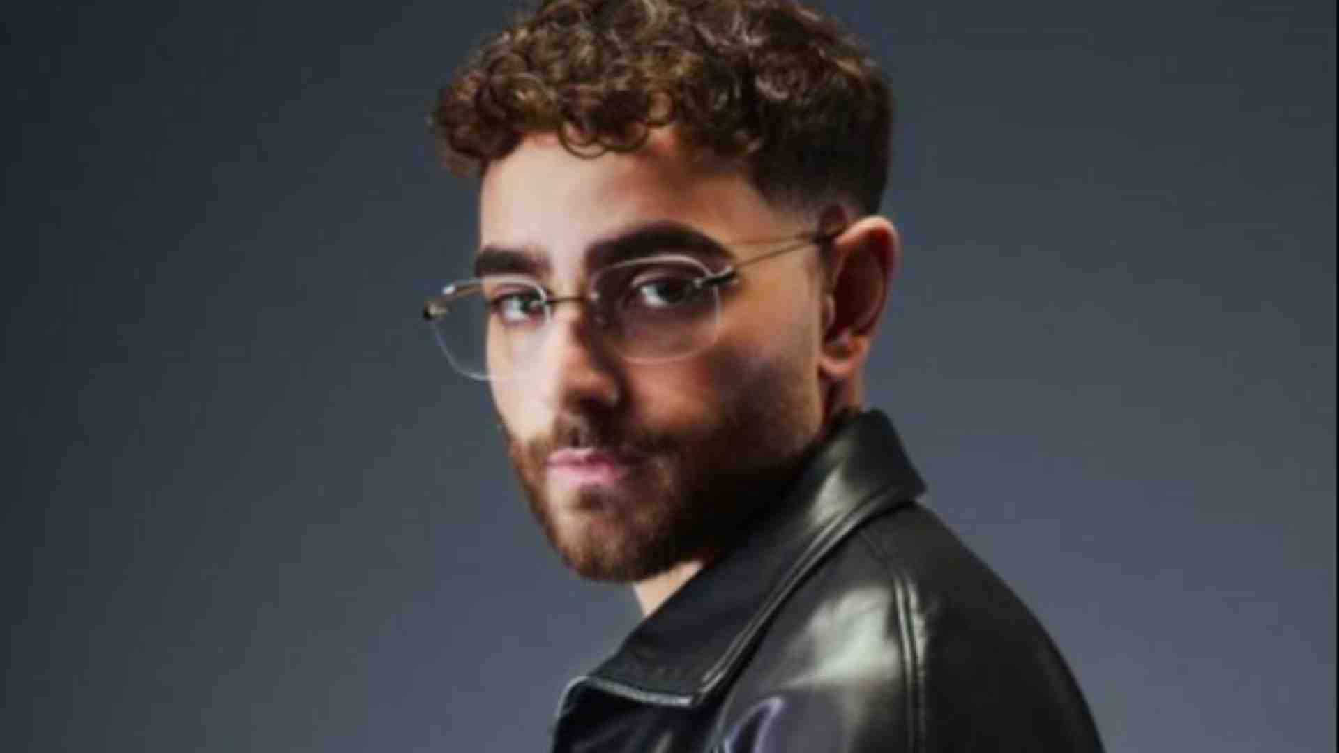 Immagine di Rocco Hunt: «Torno all'Ariston col rap impegnato»
