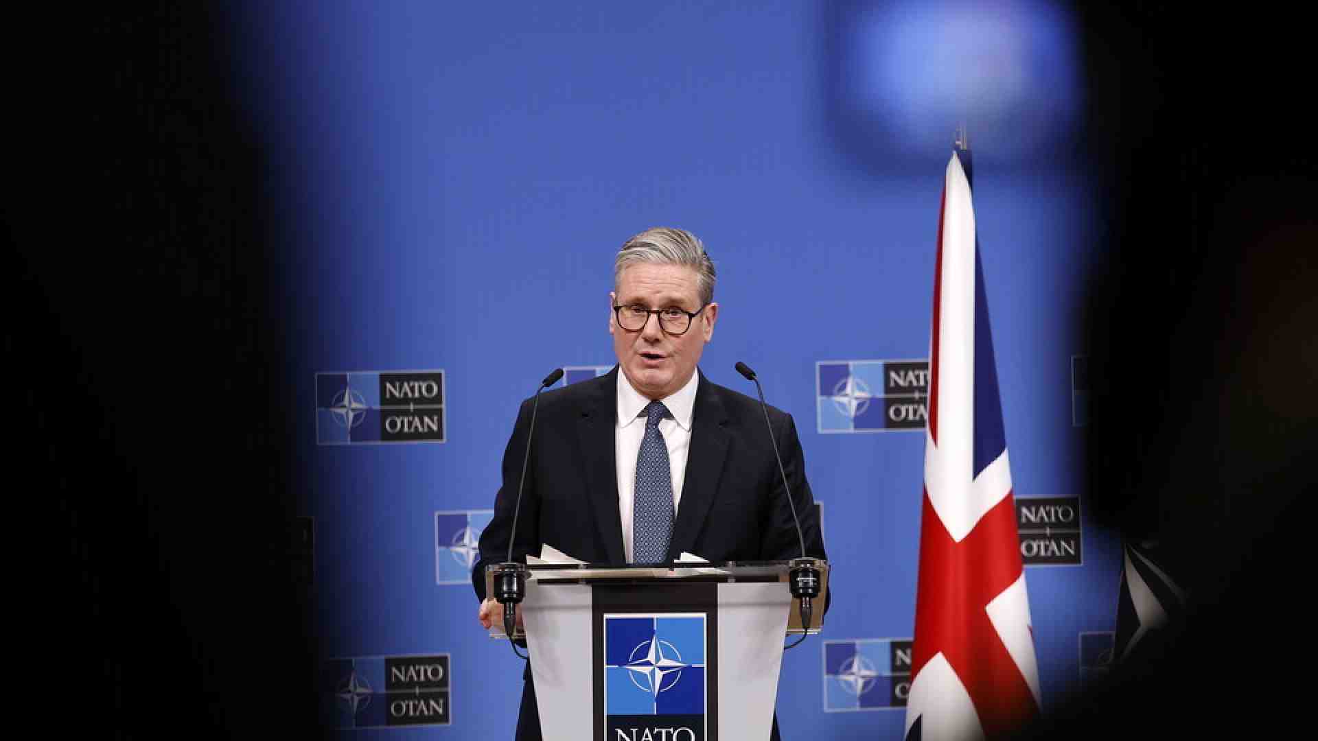 Immagine di Starmer si ritrova a misurare la solitudine del Regno, fra Trump e l’Ue scocciata