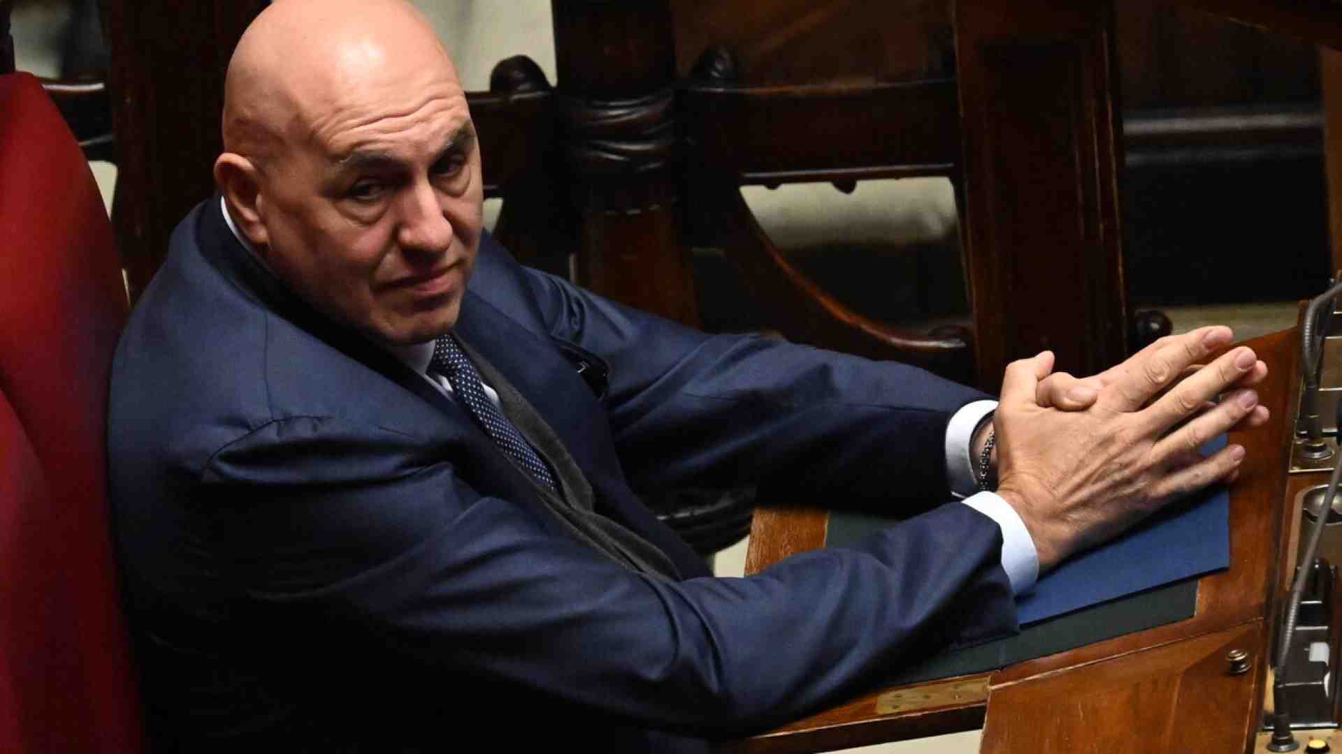 Immagine di Crosetto: “Basta guerra tra politica e magistratura: serve un grande patto istituzionale fra poteri”