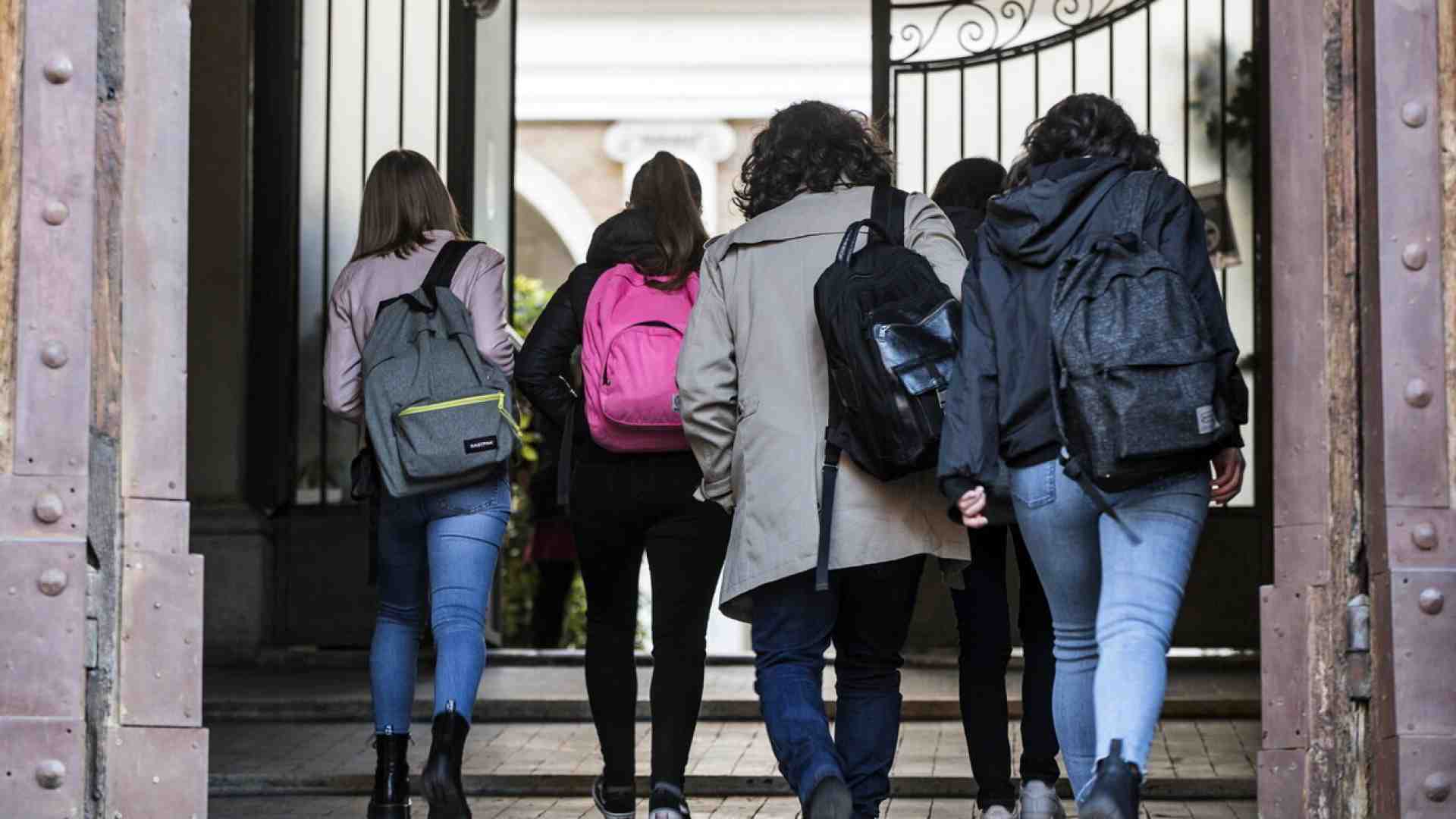 Immagine di “Il patto scuola-famiglia è la partenza più sbagliata che ci sia”. Parla Franco Nembrini