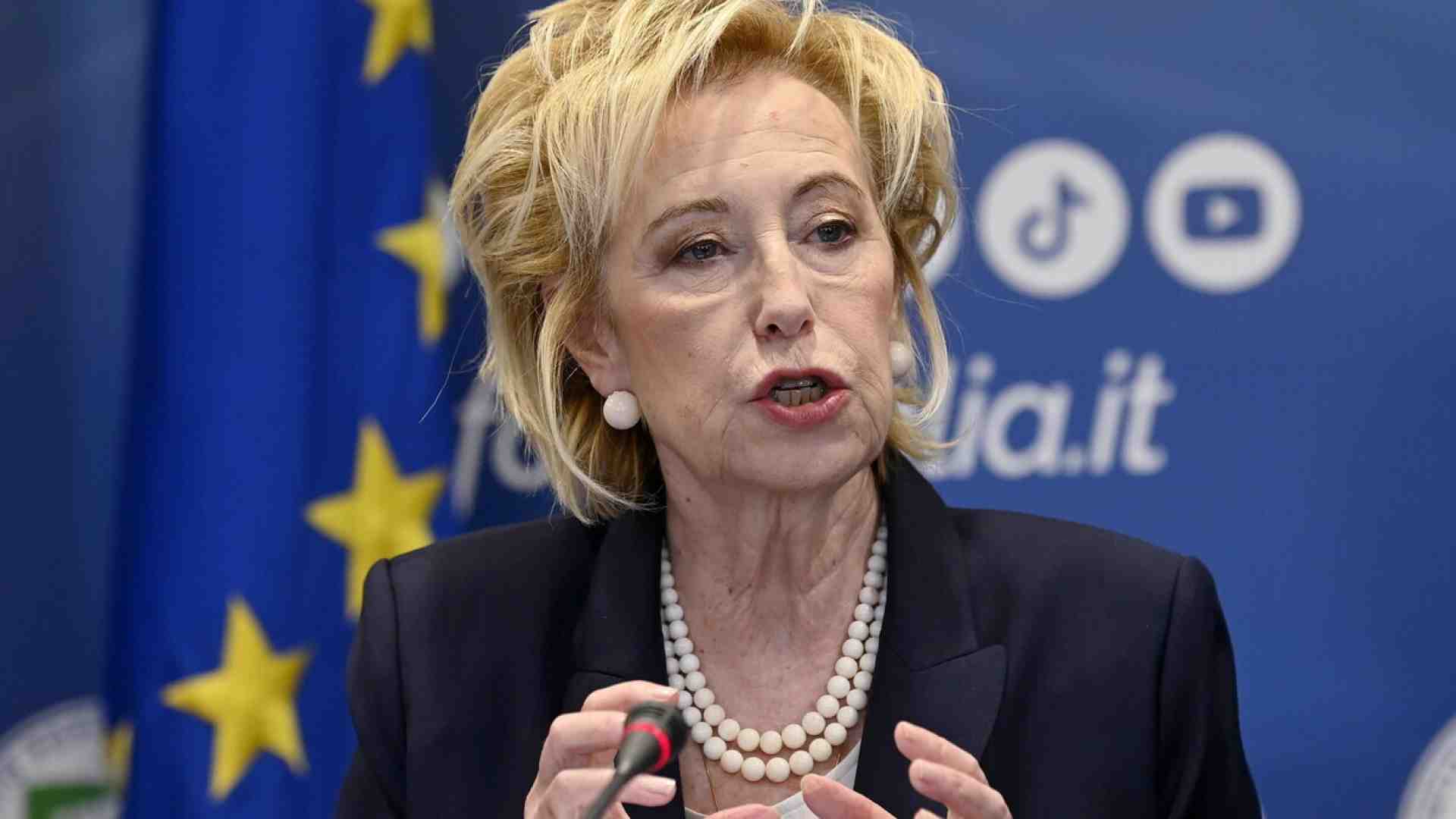 Immagine di Moratti: “Con Trump Meloni faccia gli interessi Ue. Musk destabilizza l'Europa"