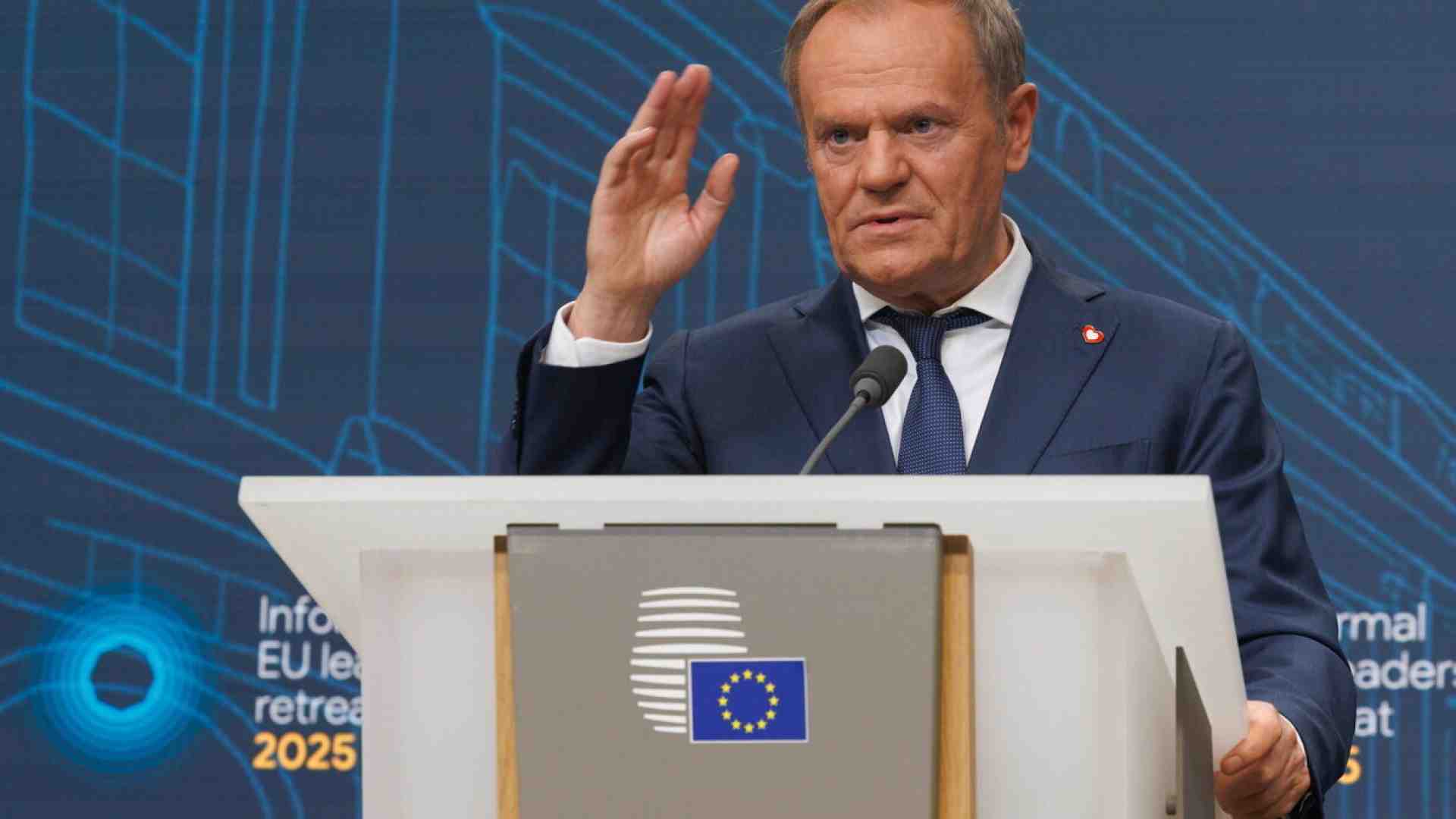 Immagine di Tusk vuole svegliare l’Ue su difesa e burocrazia