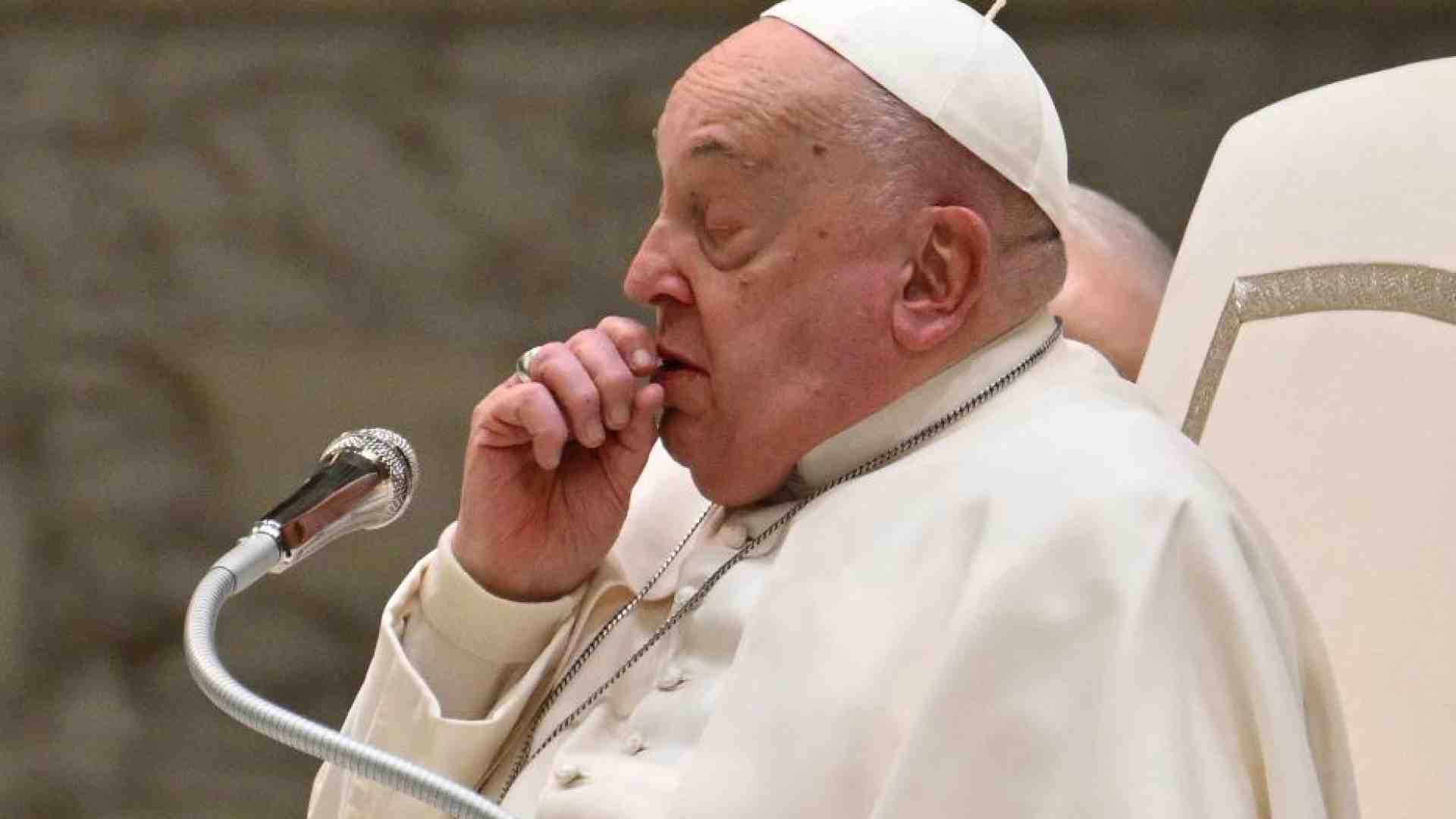 Immagine di Il Papa ha la bronchite, le udienze si spostano in Santa Marta