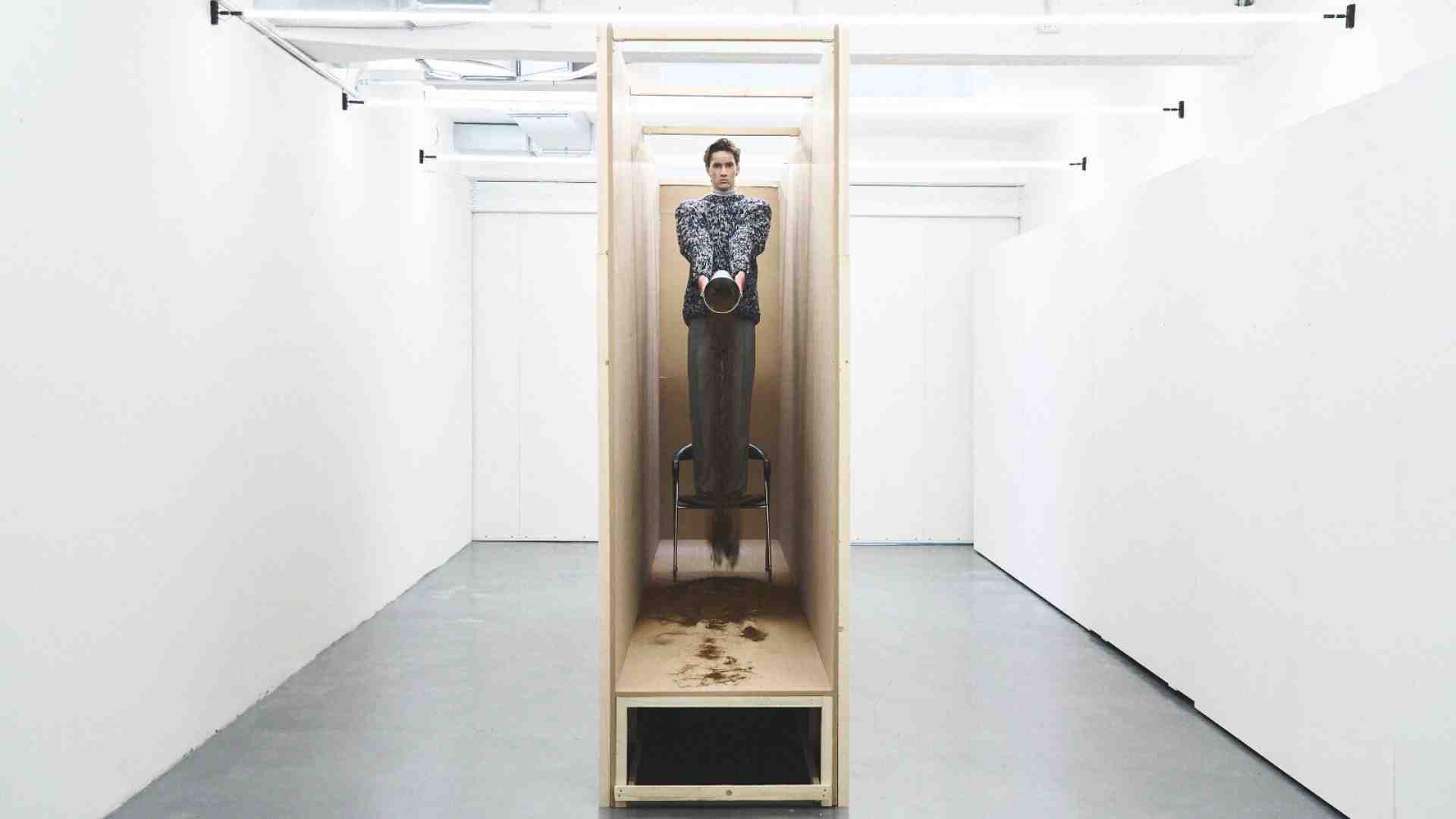 Immagine di La Romagna di Federico Cina, finalista LVMH Prize, premiato dal Fashion Trust