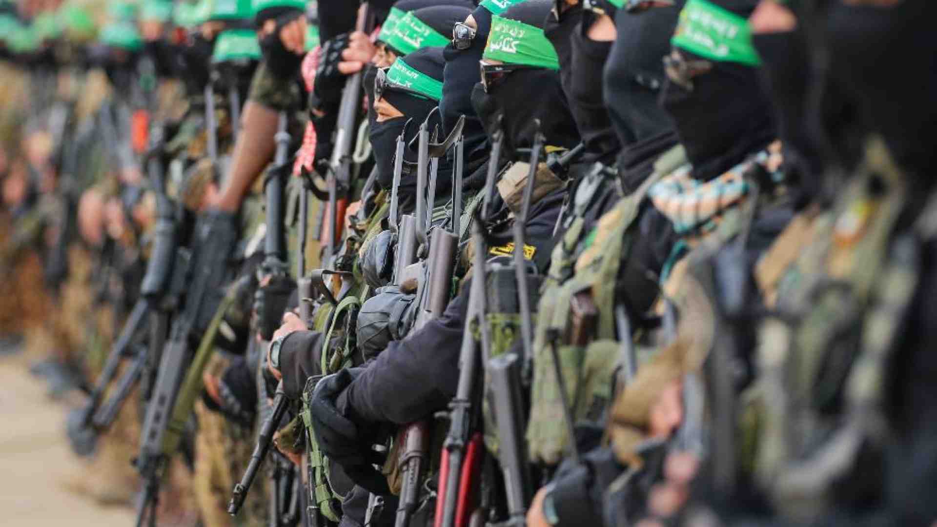 Immagine di Hamas rinvia il prossimo rilascio di ostaggi: la tregua è a rischio?
