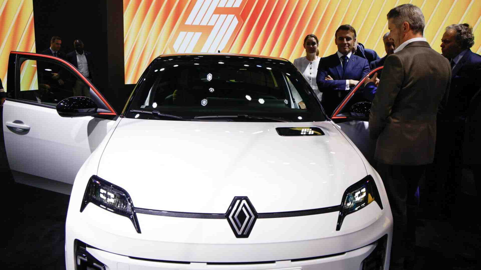 Immagine di Salta l’accordo Honda-Nissan, e ora Renault guarda a Foxconn