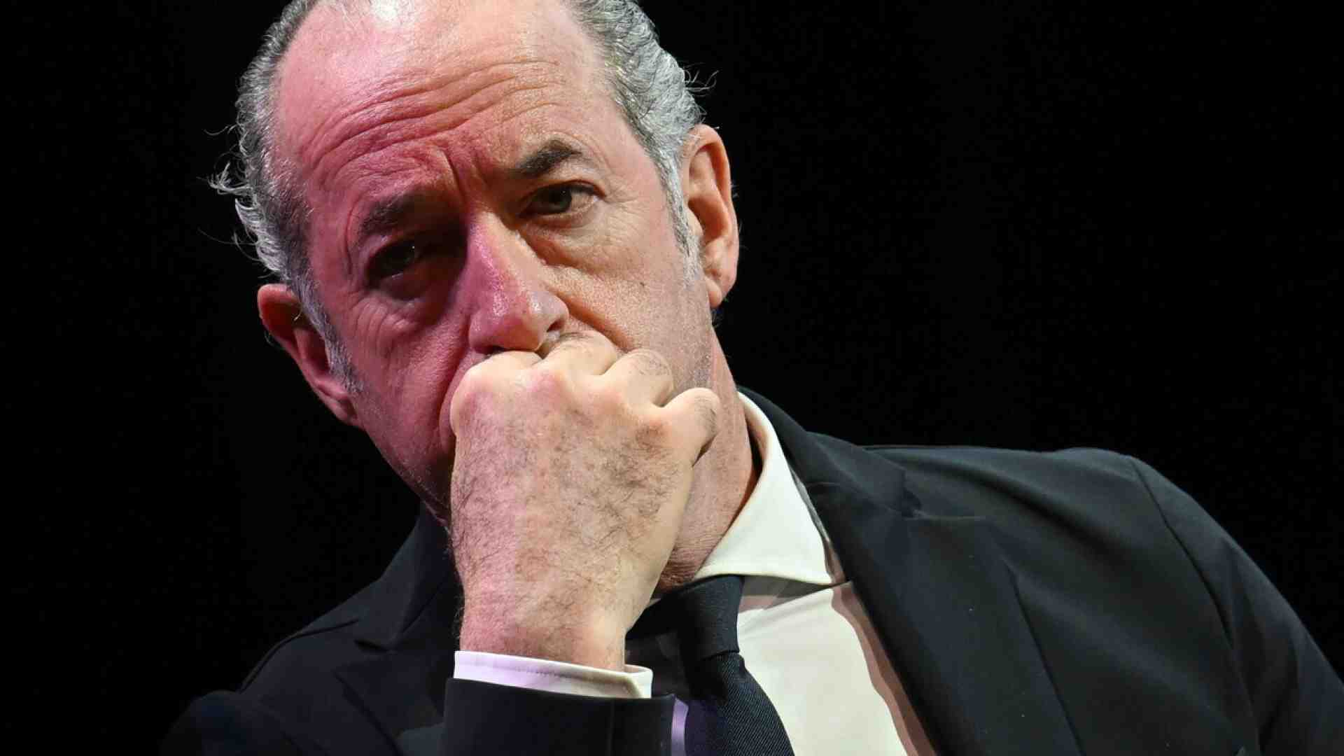 Immagine di Il governo valuta il ricorso contro la legge sul Fine vita in Toscana. Scontro tra Zaia e gli alleati
