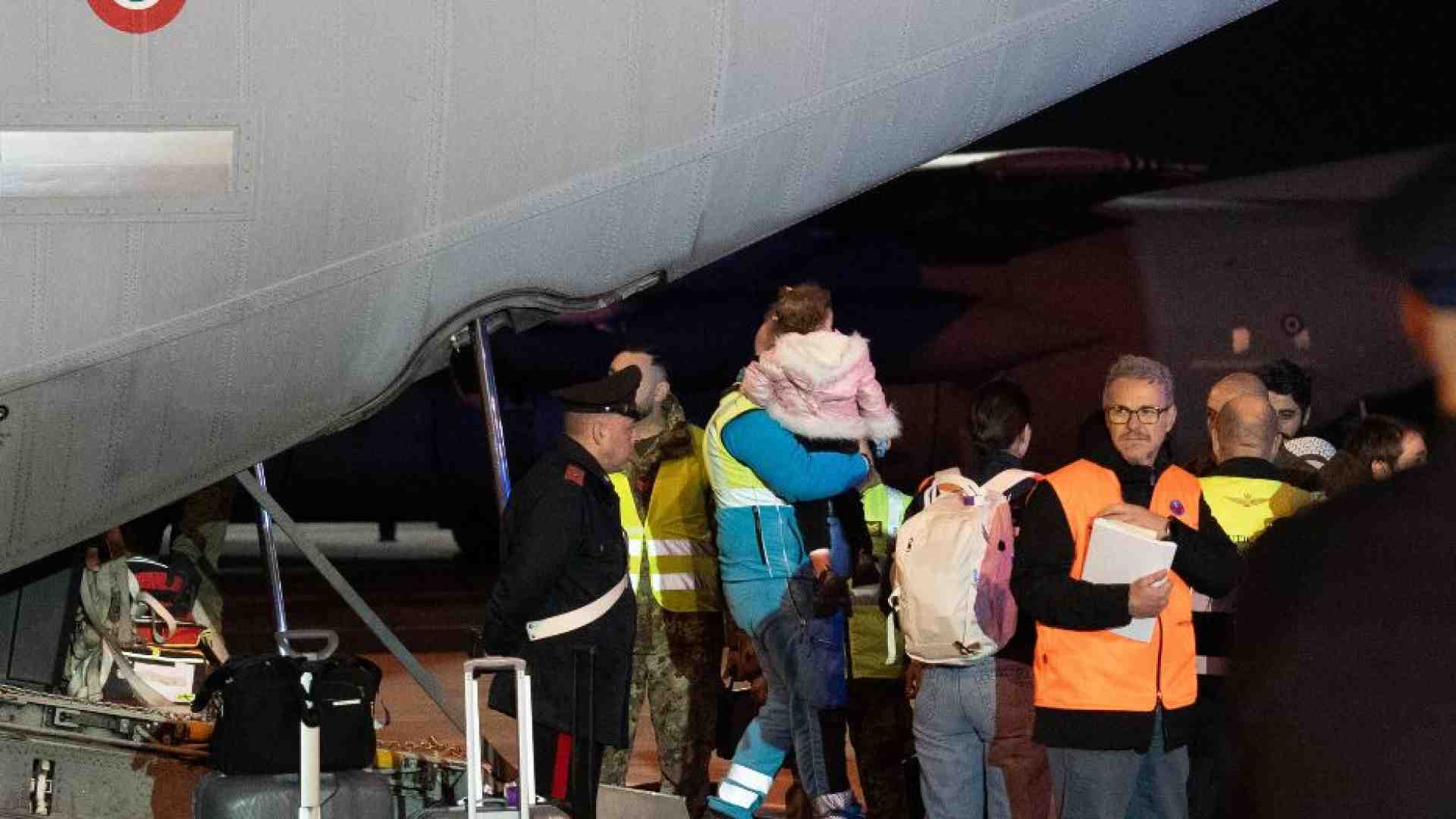 Immagine di Ospedali pediatrici di tutta Italia per i bimbi di Gaza malati di tumore