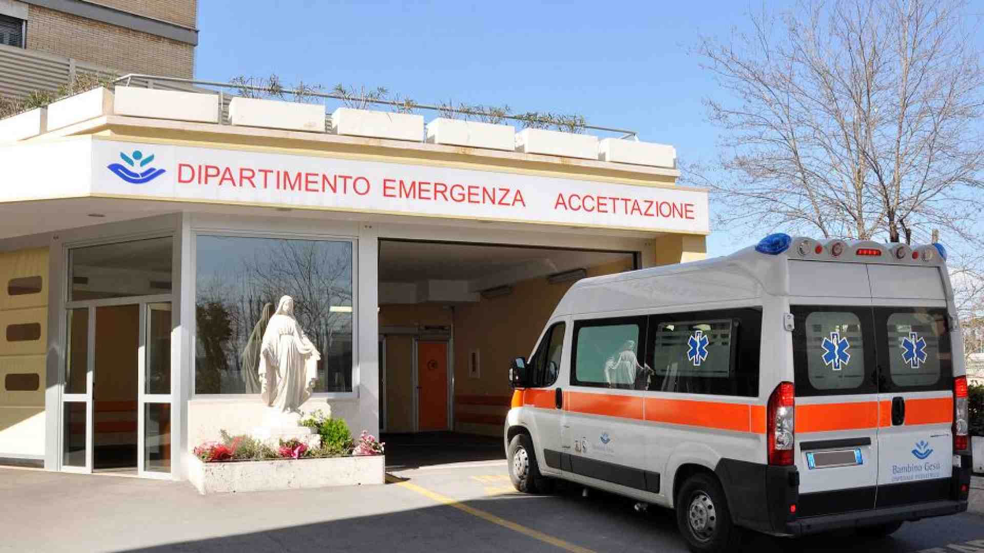 Immagine di I bagagli sempre vicini, le paure: come stanno le bimbe arrivate da Gaza