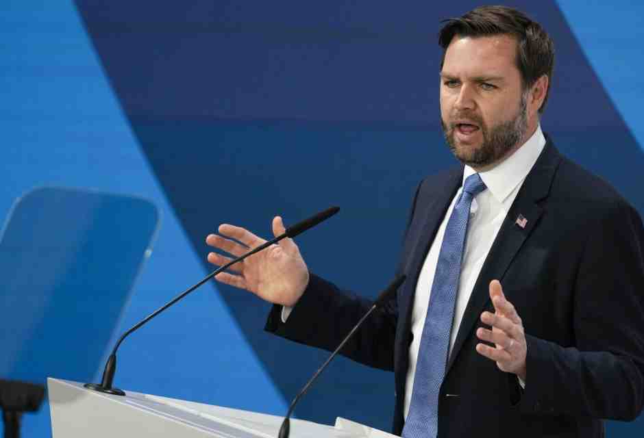 J. D. Vance (foto Ap, via LaPresse)