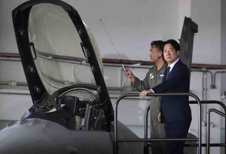 Gli amici di Trump sostengono la Cina nei suoi metodi, simili a quelli russi