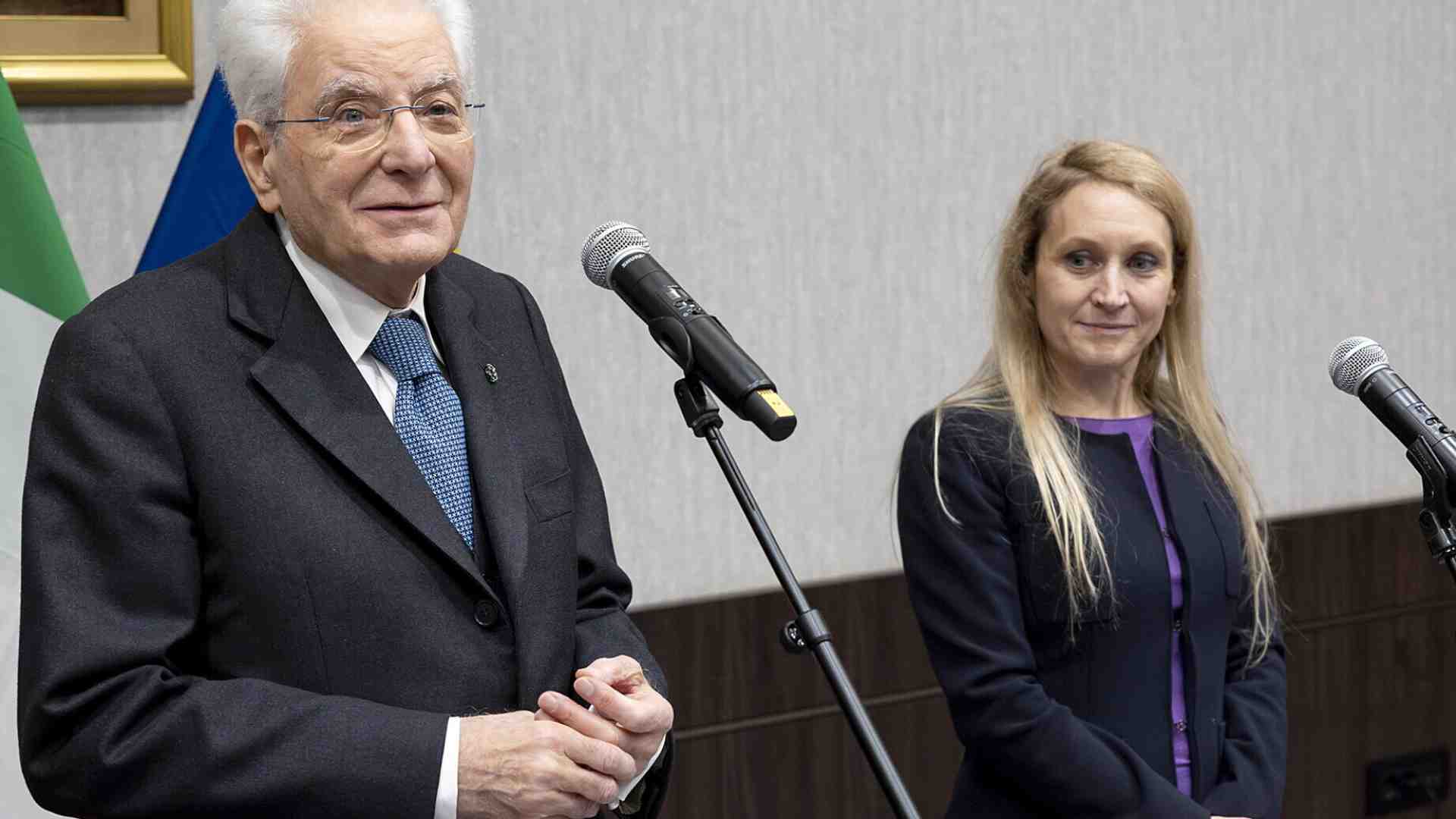 Immagine di Mattarella: “La Russia torni a svolgere il suo importante ruolo nella comunità internazionale”