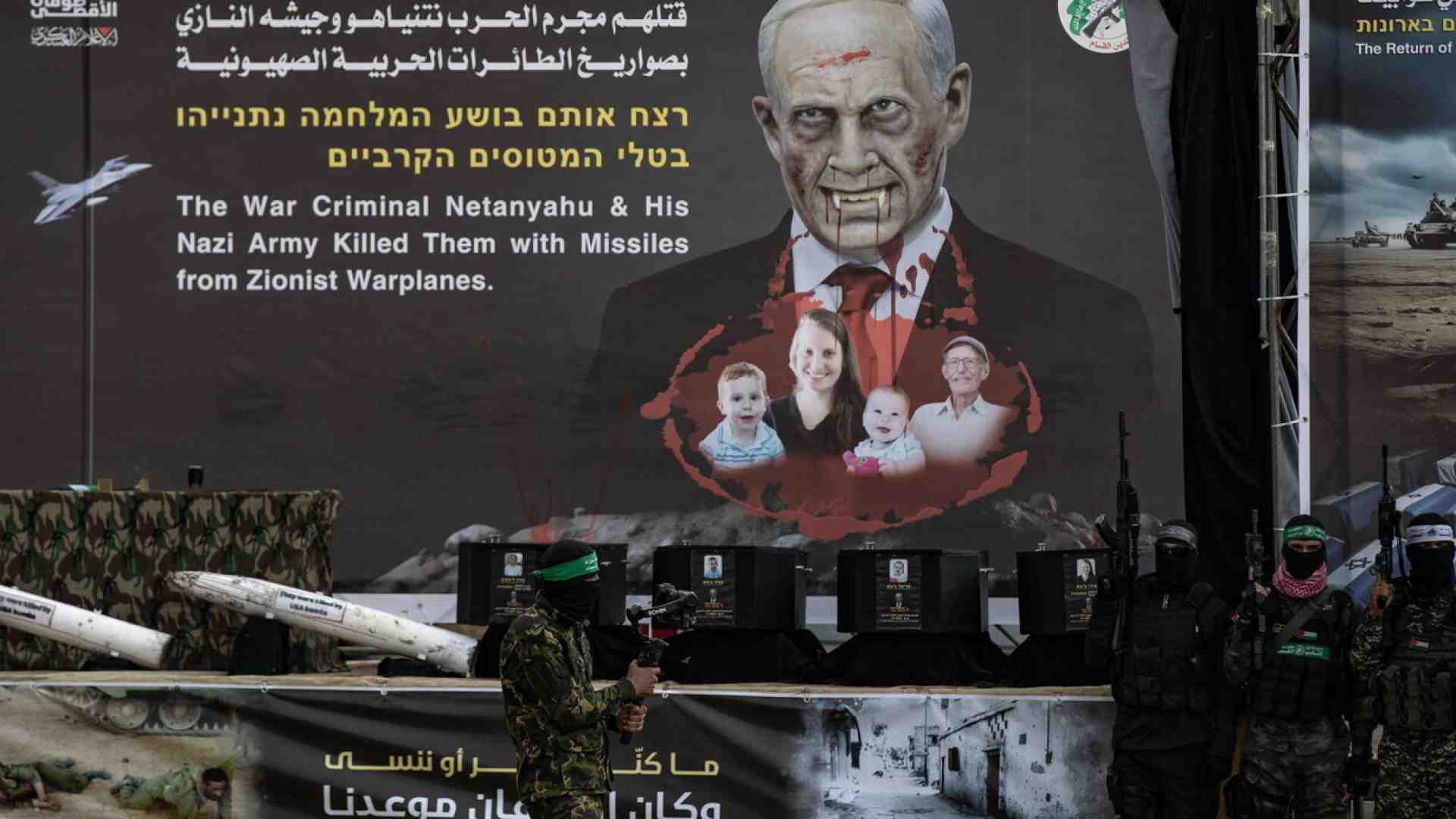 Immagine di Due schermi per Trump: il palco crudele di Hamas e le manovre russe contro Kyiv