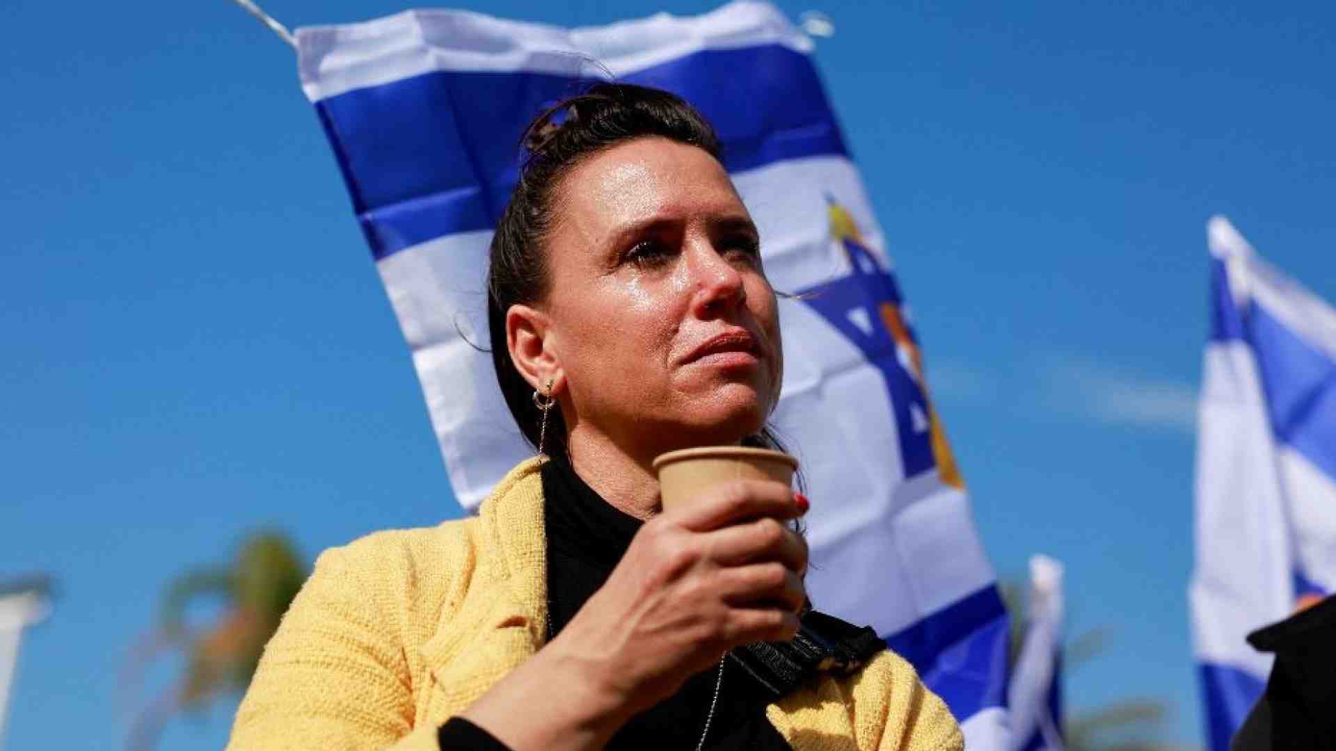 Immagine di Allarme terrorismo a Tel Aviv, bombe sugli autobus