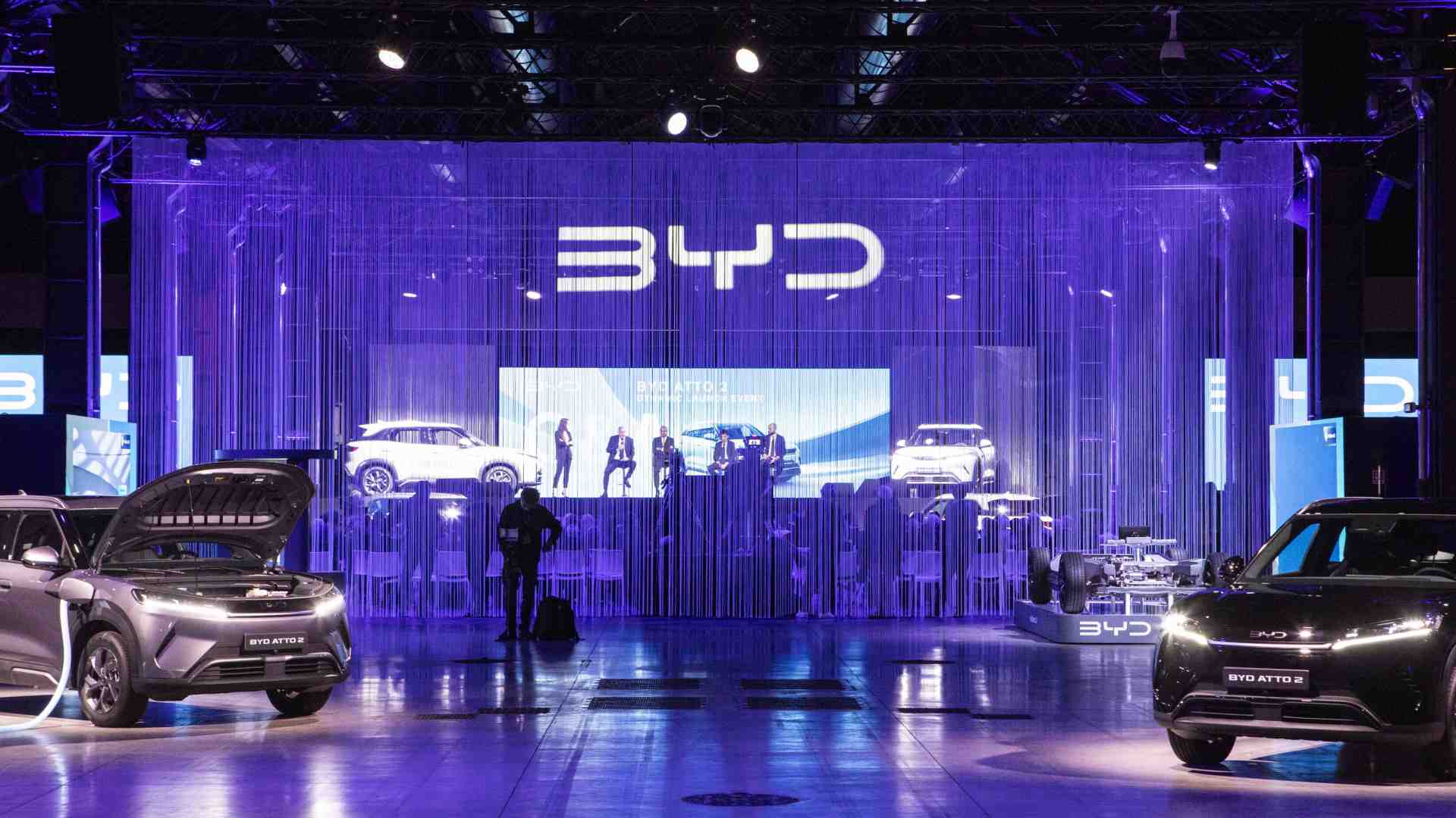 Immagine di Byd cerca fornitori italiani per le sue automobili. L'alternativa a Stellantis parla cinese?