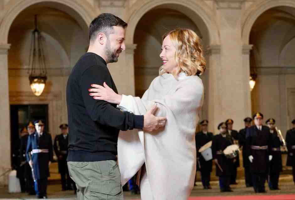 “Nonostante Trump, sull'Ucraina non torniamo indietro”, dicono in FdI. E Meloni svicola con una nota
