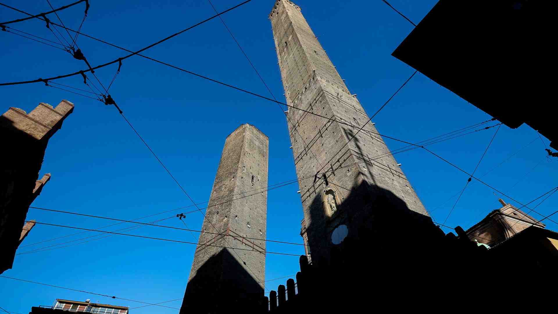 Immagine di Bologna Blues. Sotto i portici con Enrico Brizzi