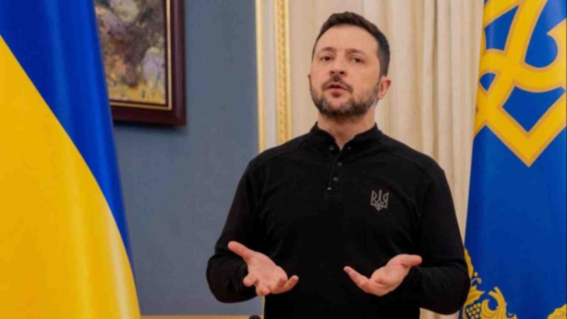 Immagine di Zelensky si arrende alla “pace delle risorse” imposta dagli Usa