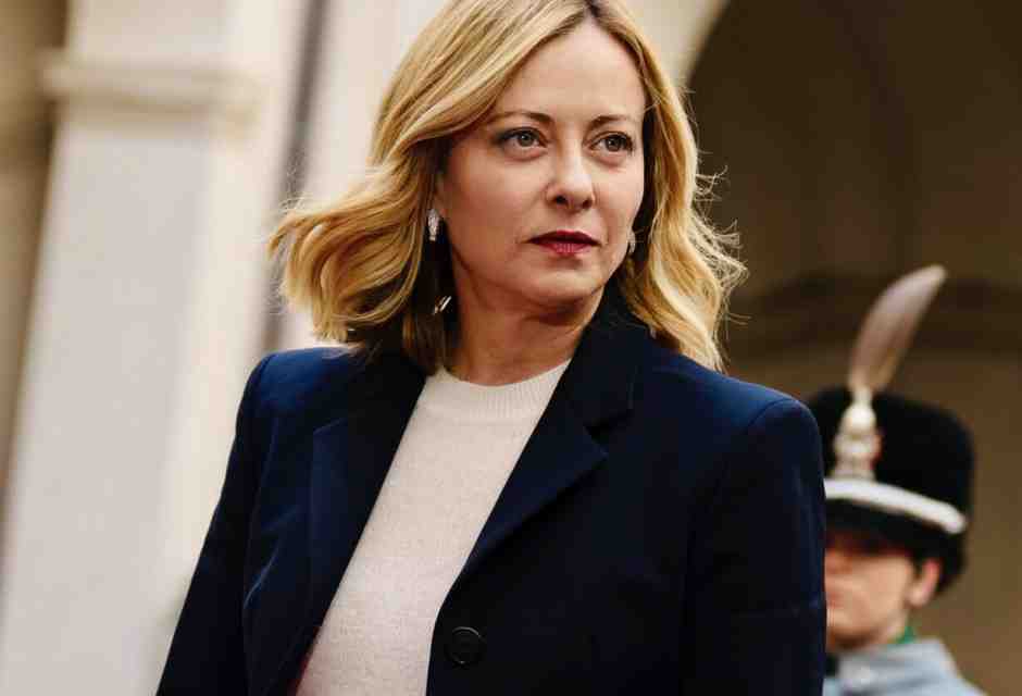 Ucraina, governo in ordine sparso: Tajani da una parte, Salvini dall'altra, Meloni contro Macron