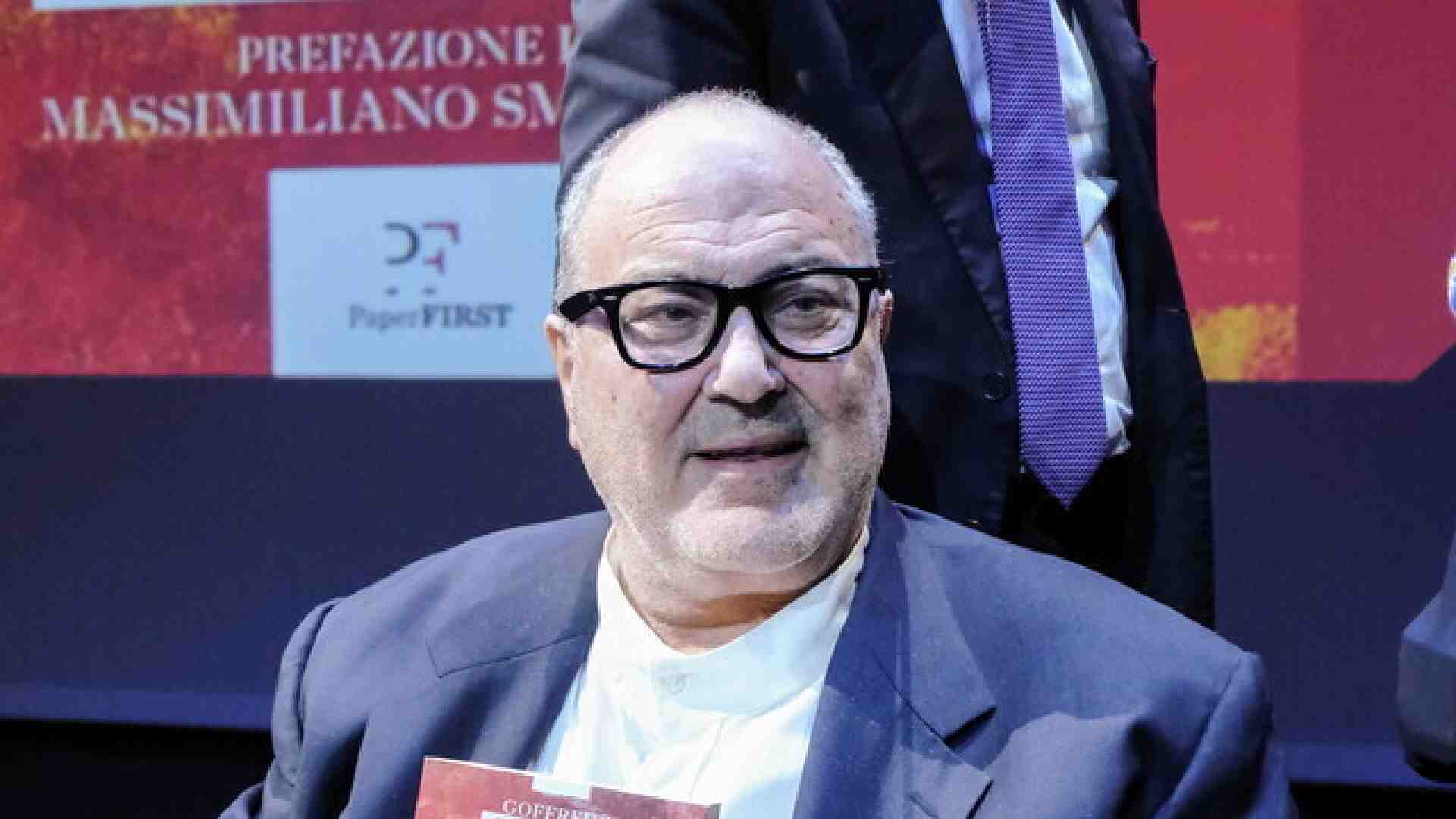 Immagine di Conte e Franceschini abbracciano la Carta di Assisi pensata da Bettini: "Un'idea intelligente". Tiepida Avs. Calenda: "E' una cazzata"