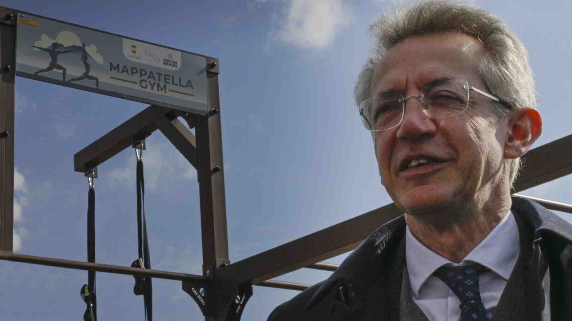 Immagine di Vedi Napoli e poi godi. Viaggio nel mondo di Gaetano Manfredi