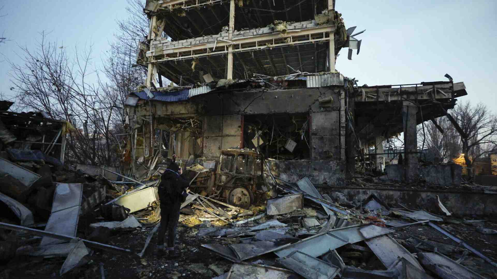Immagine di Inghiottiti da Mosca, i prigionieri di guerra ucraini tornano dai centri di detenzione russa e parlano di torture indicibili
