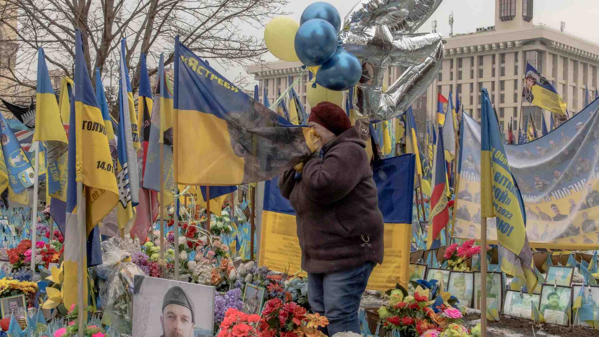 Immagine di A Kiev, tra i delusi dagli Usa: «Noi soli, Putin fa più paura». Mosca attacca