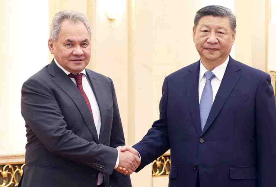 La strada spianata per Putin e Xi Jinping