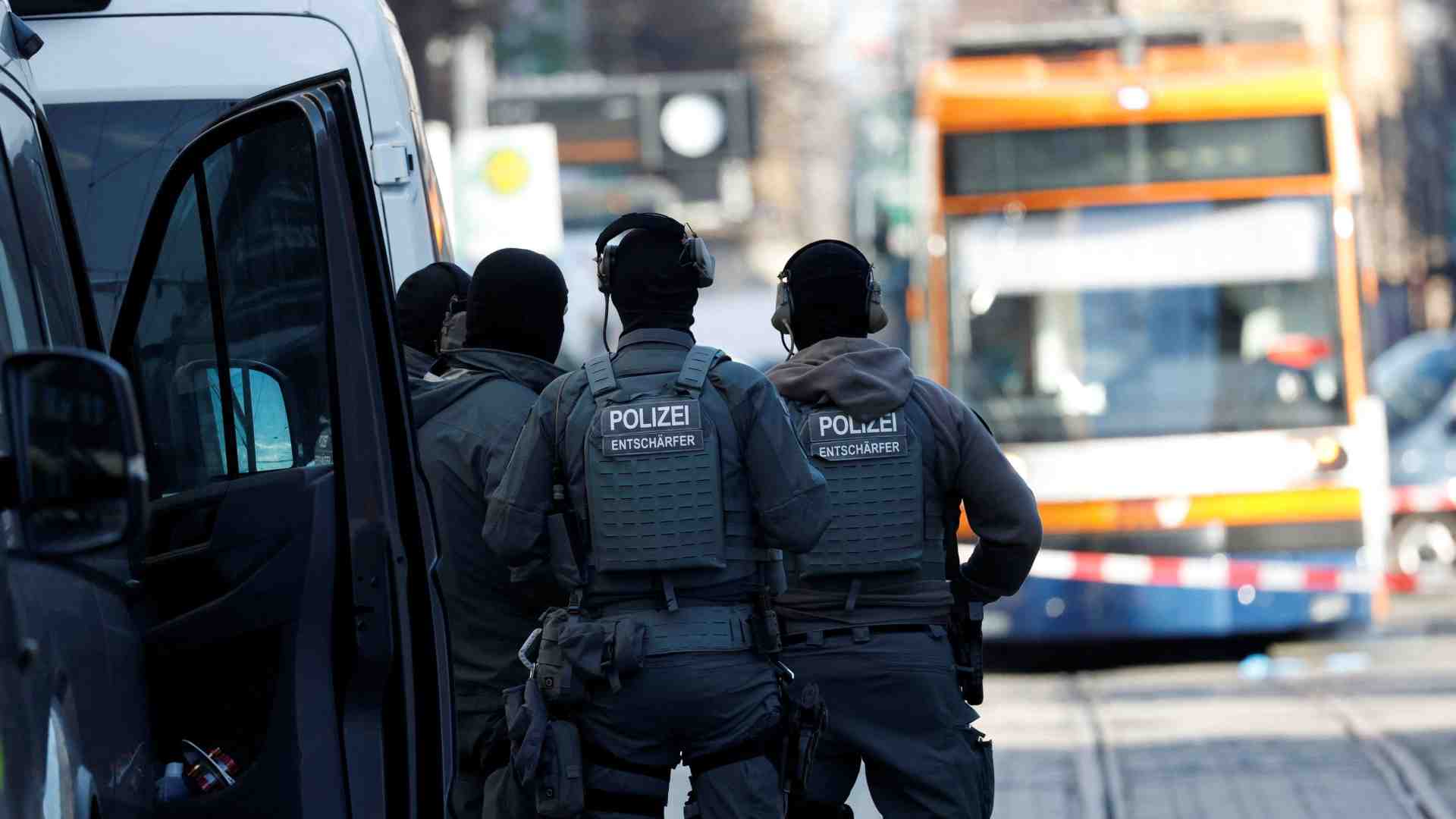 Immagine di Auto sulla folla, 2 morti a Mannheim. Merz: ora basta, obiettivo sicurezza