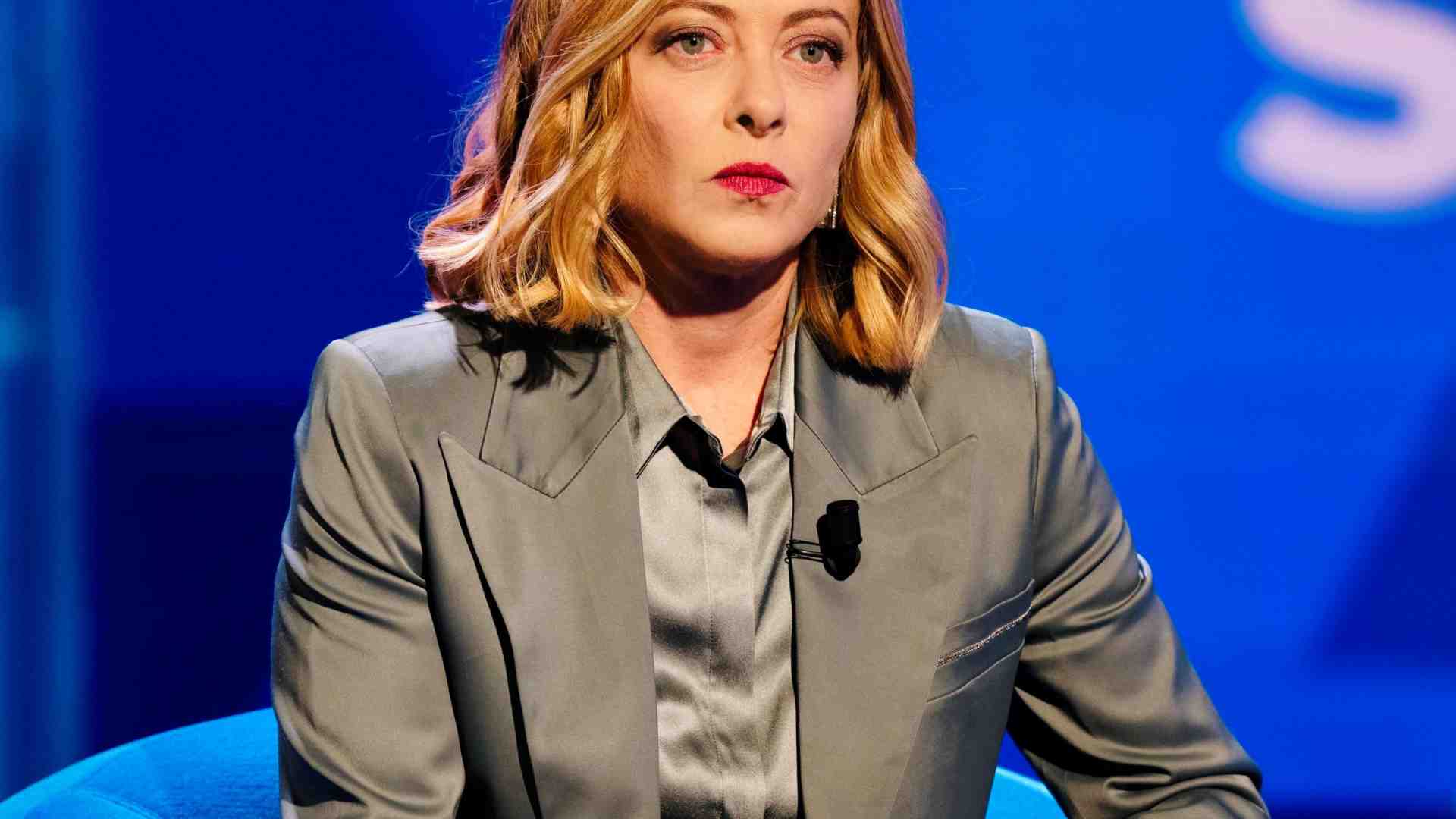 Immagine di Meloni contro i dazi di Trump: una guerra commerciale non conviene a nessuno