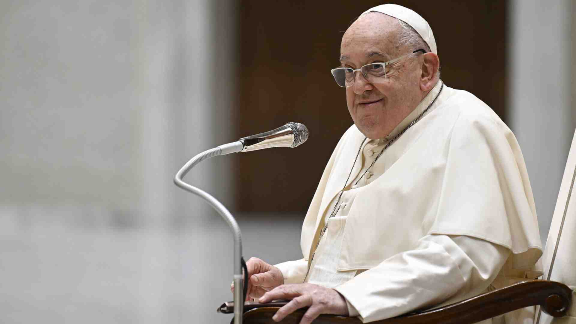 Immagine di Papa Francesco non ha avuto nuovi episodi di insufficienza respiratoria