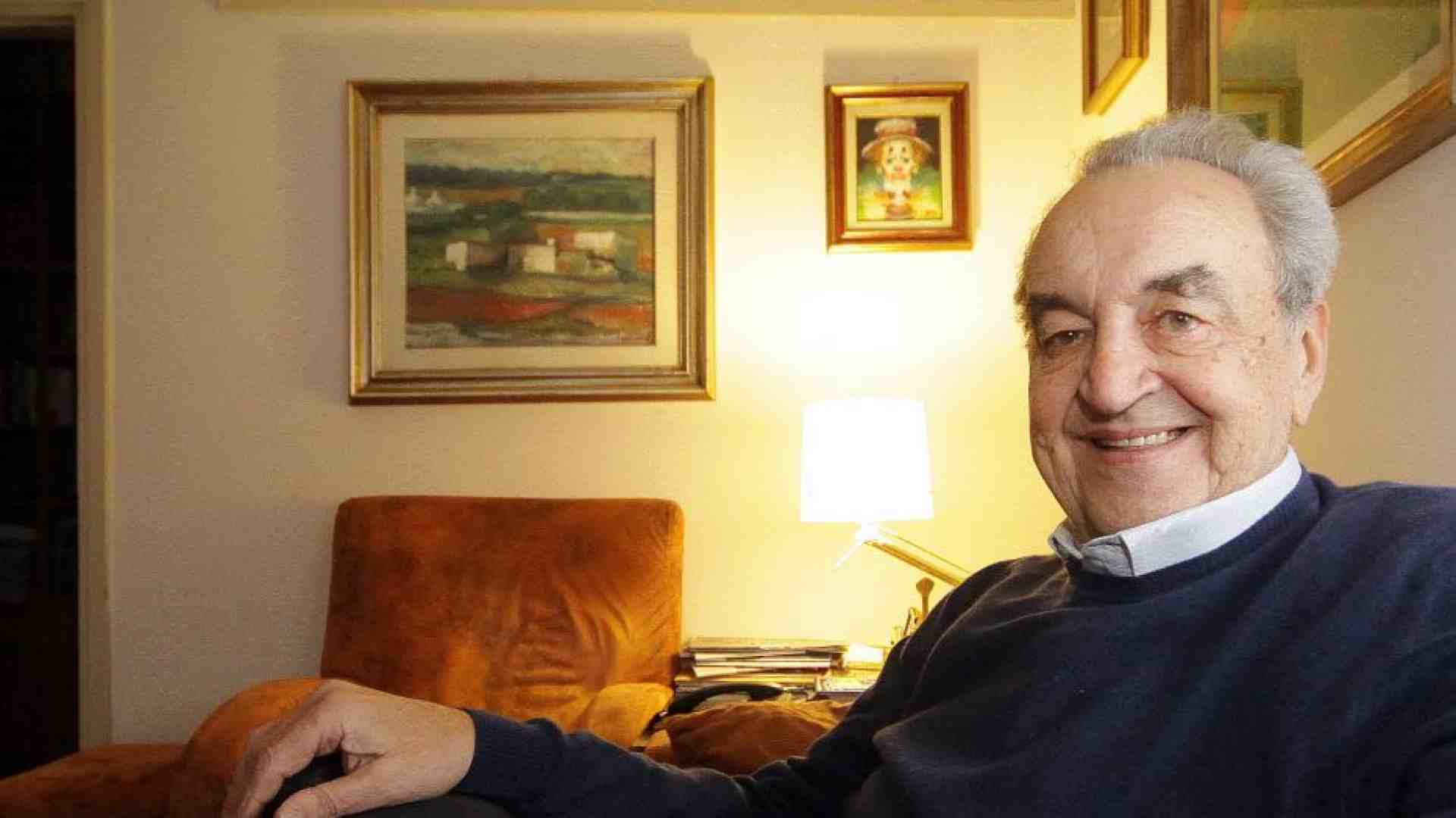 Immagine di Bruno Pizzul, una vita tra fede, pallone e microfono